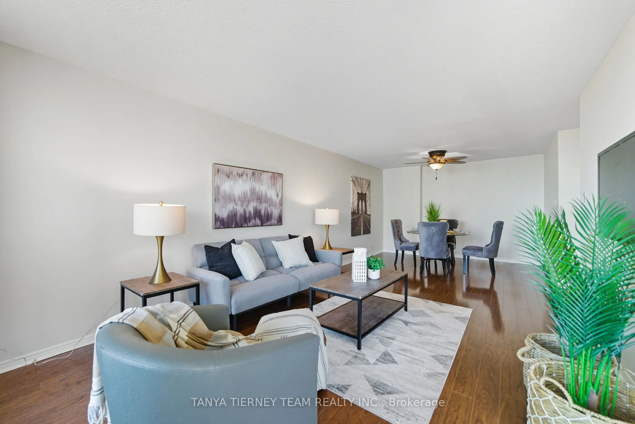 360 Watson Street, #805