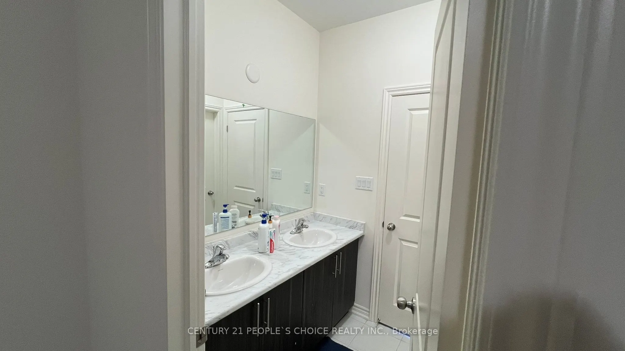 2120 Coppermine Street