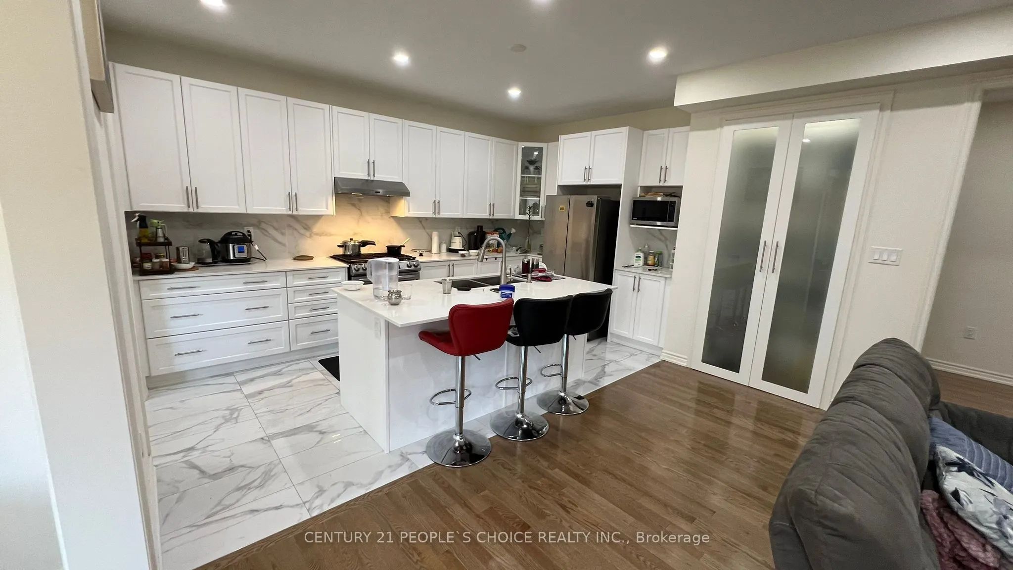 2120 Coppermine Street