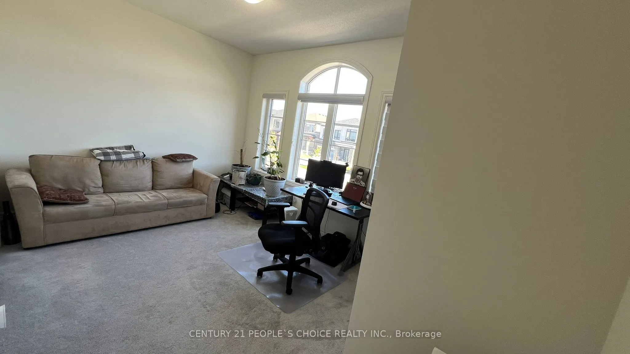 2120 Coppermine Street