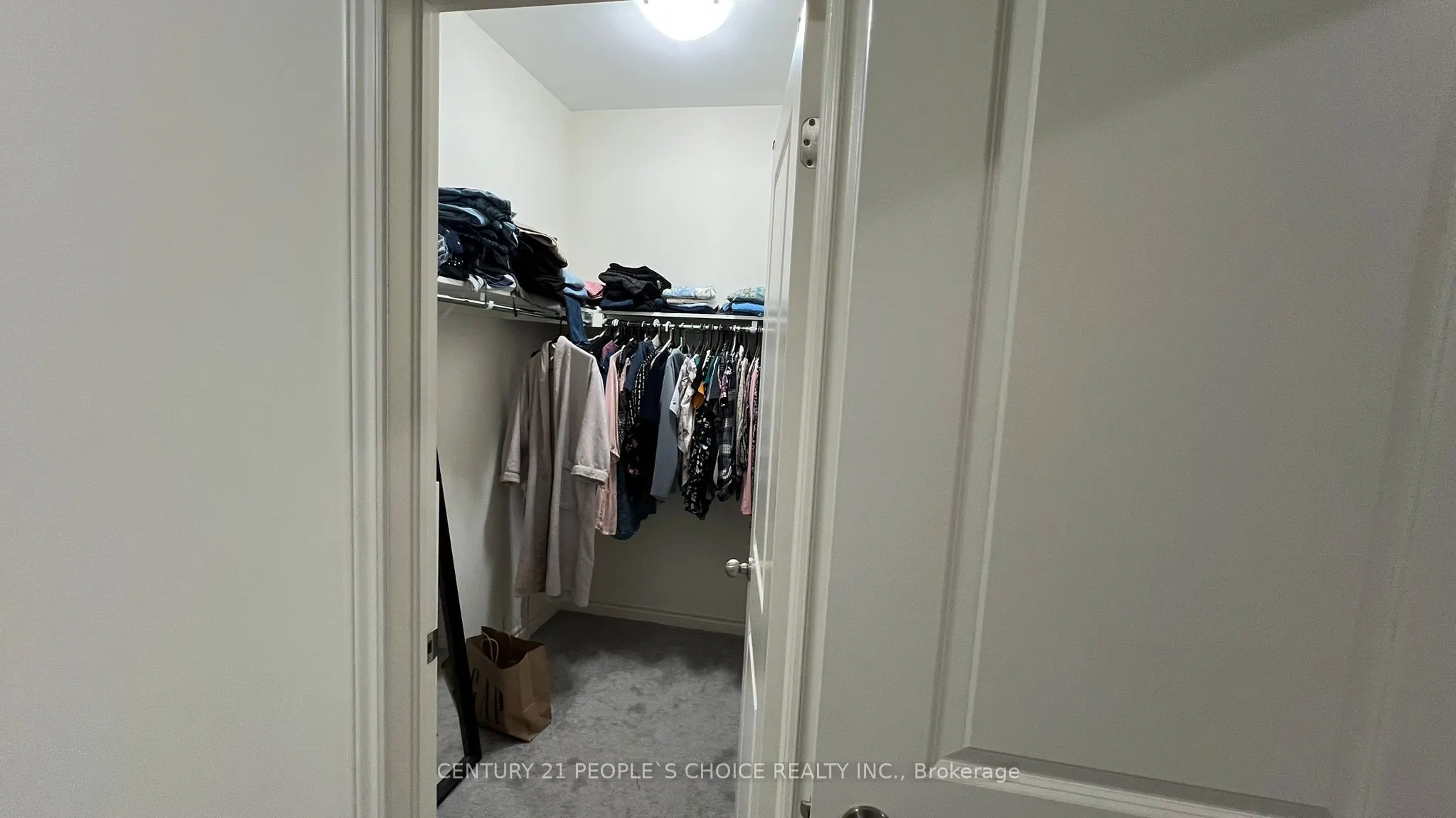 2120 Coppermine Street