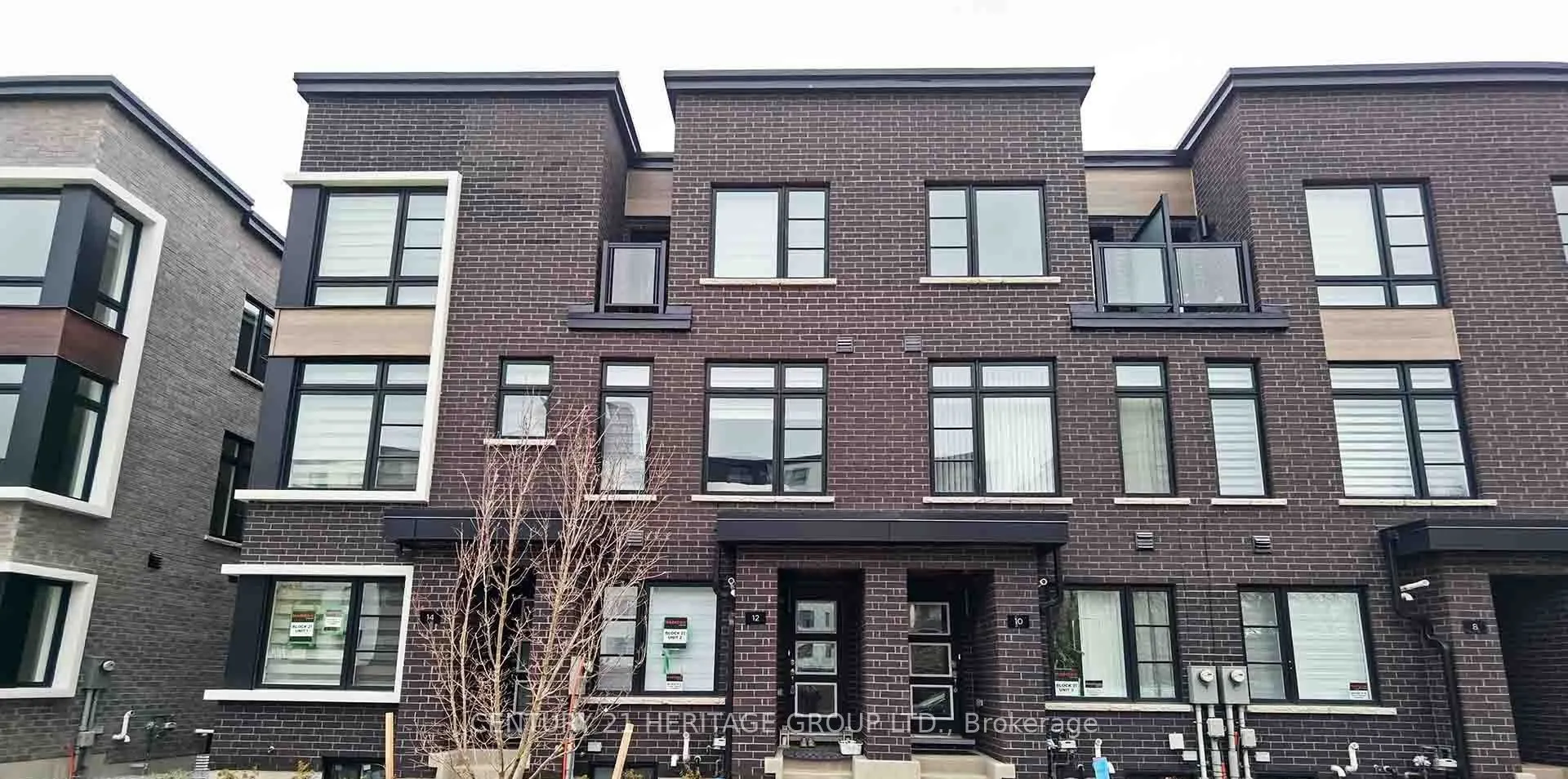 10 Akil Thomas Gardens