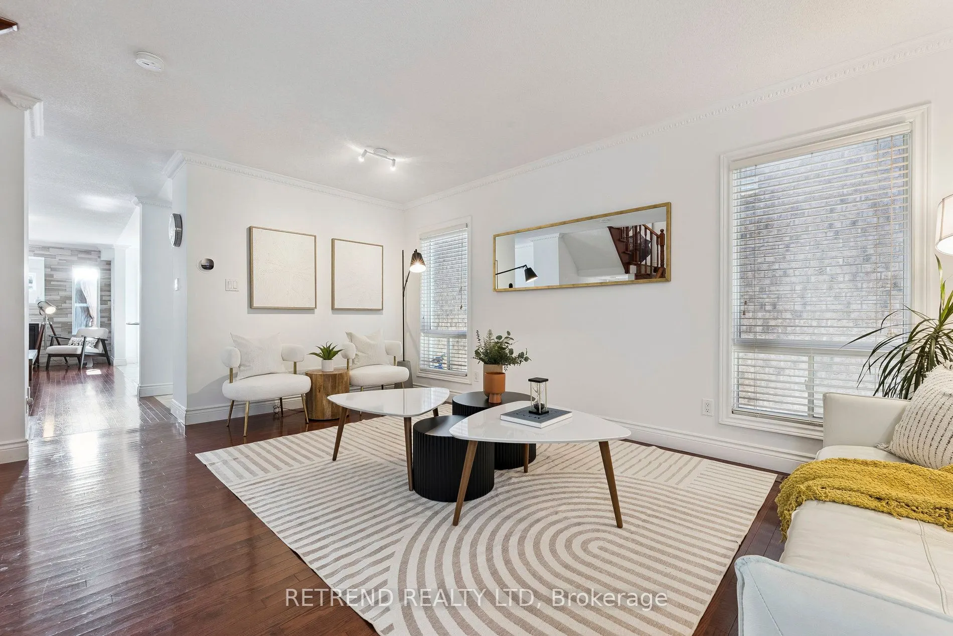 721 Swan Place