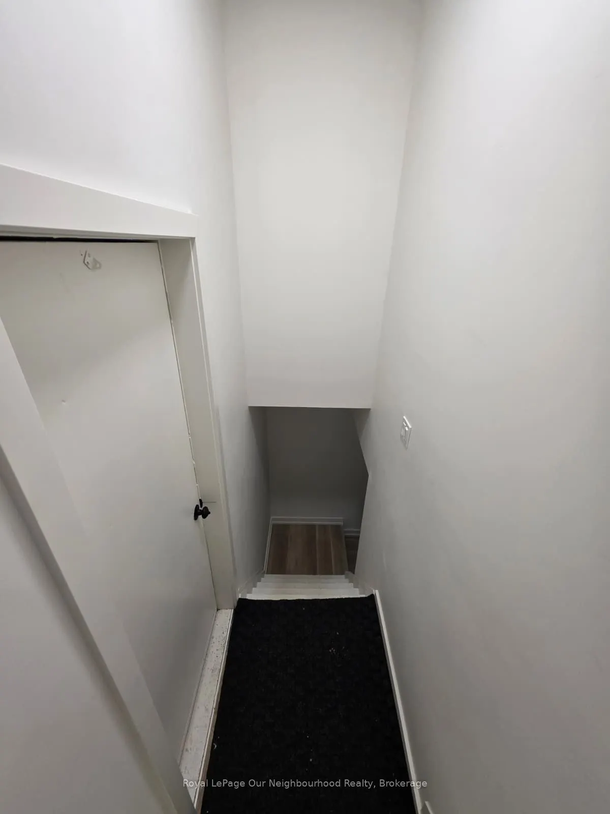 32 Marchington Circle, #Lower