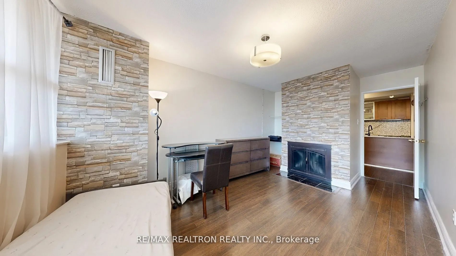 45 Huntingdale Boulevard, #1701