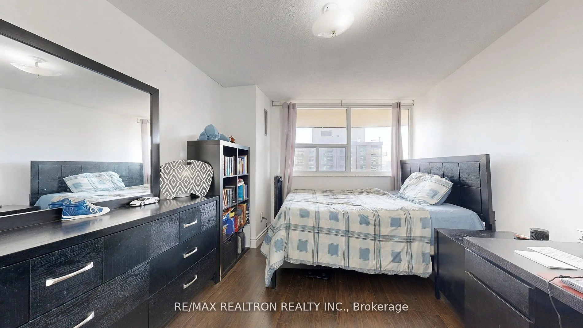 45 Huntingdale Boulevard, #1701