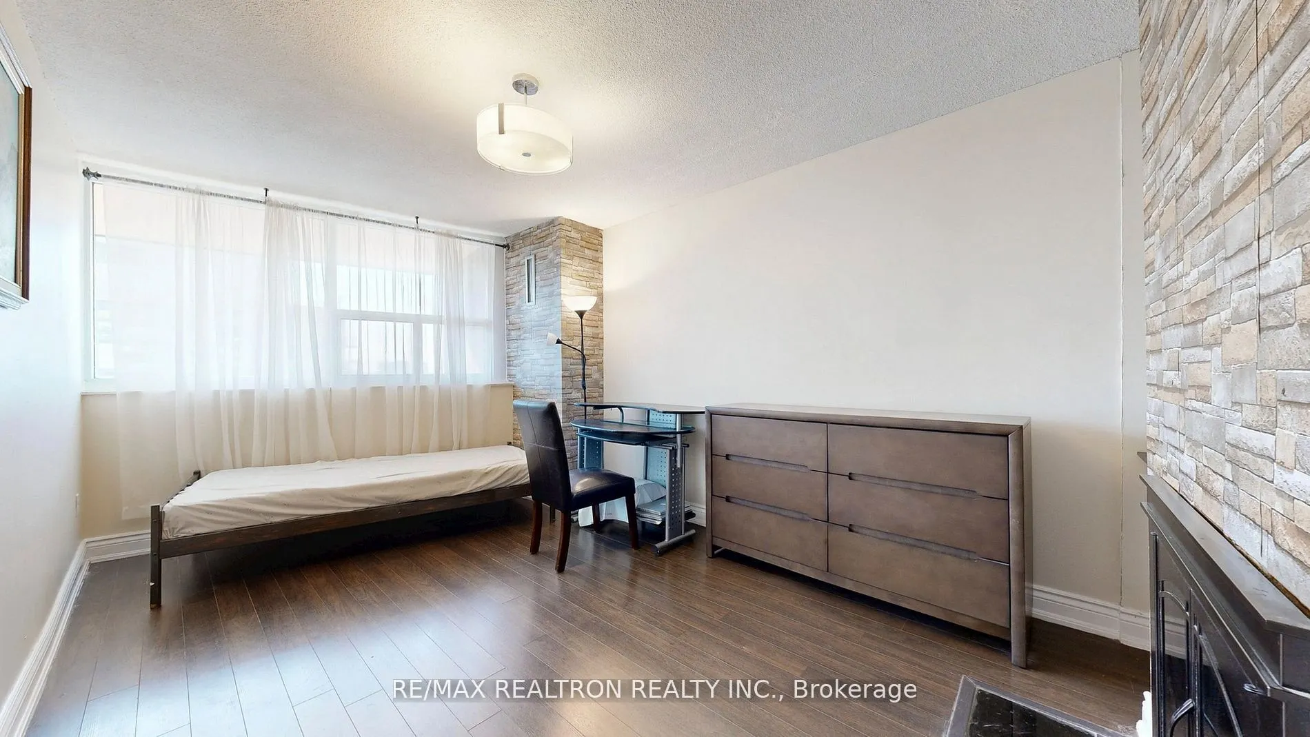 45 Huntingdale Boulevard, #1701