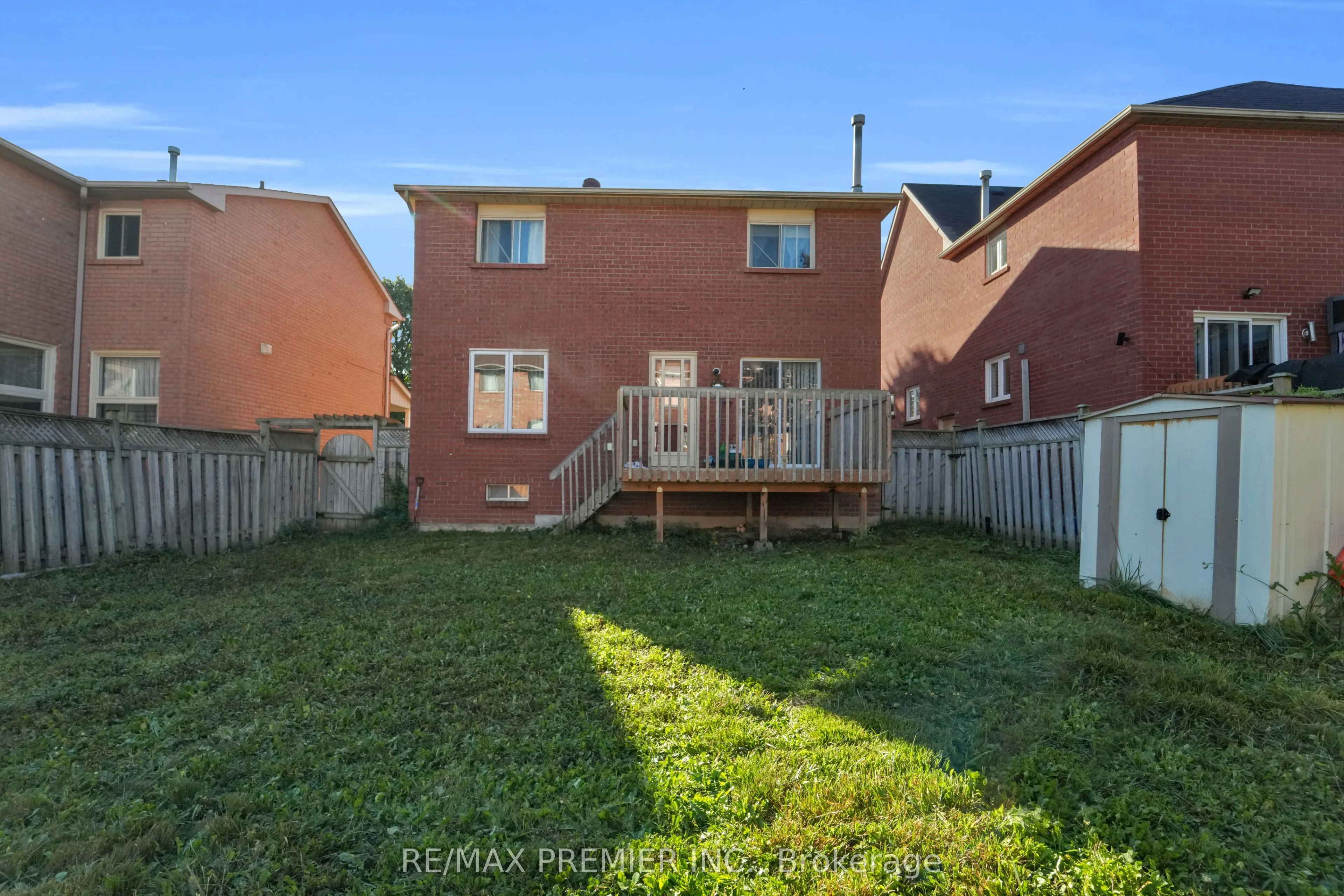 6 Hearne Crescent