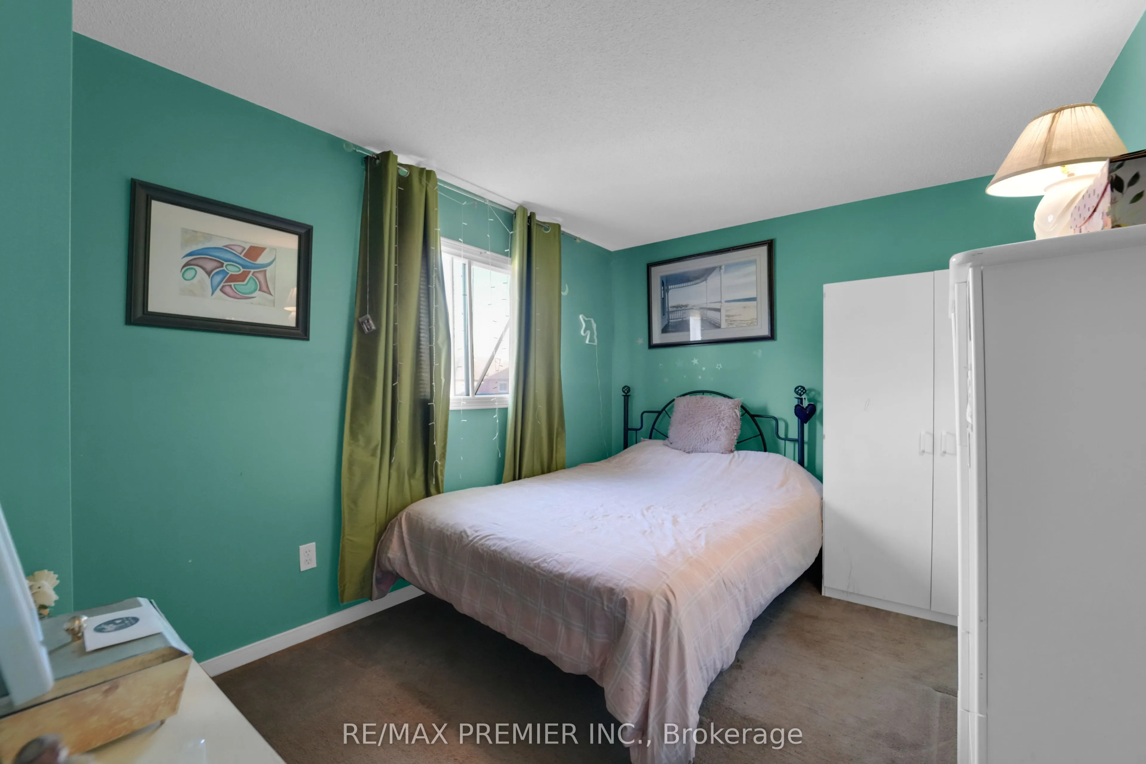6 Hearne Crescent