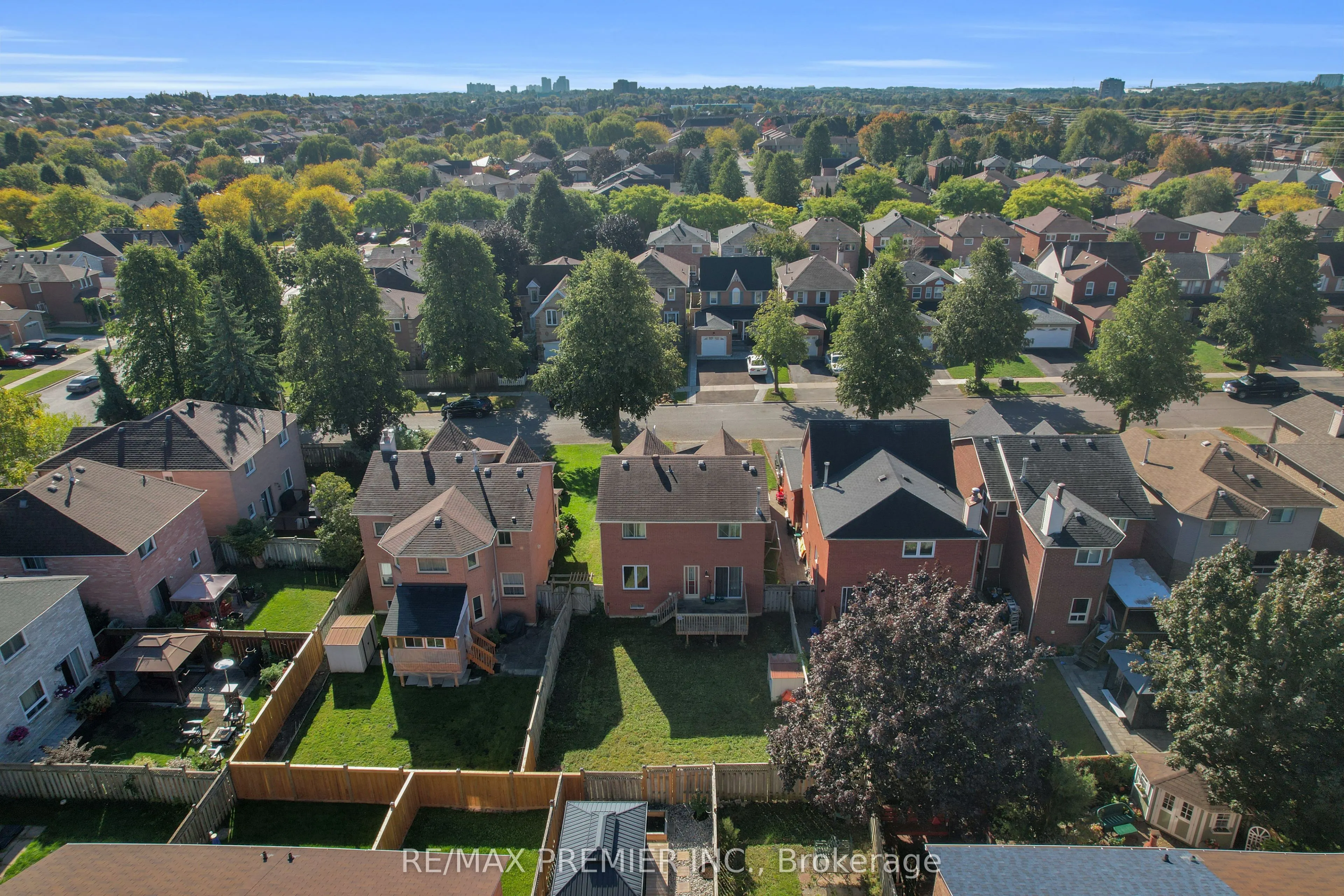 6 Hearne Crescent