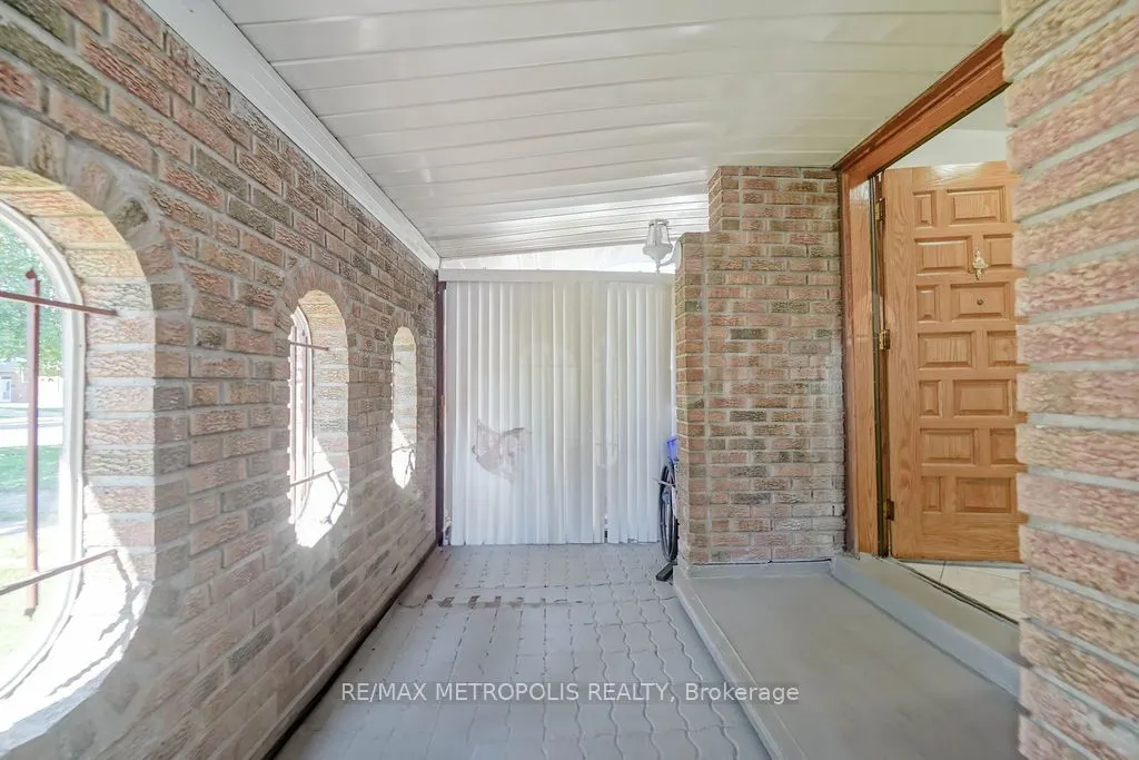 575 Bellamy Road N