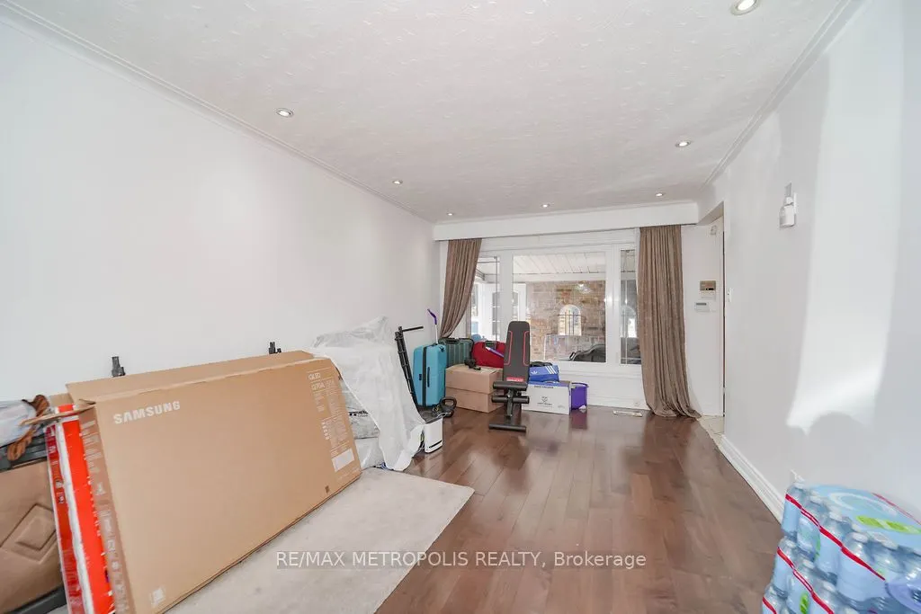 575 Bellamy Road N