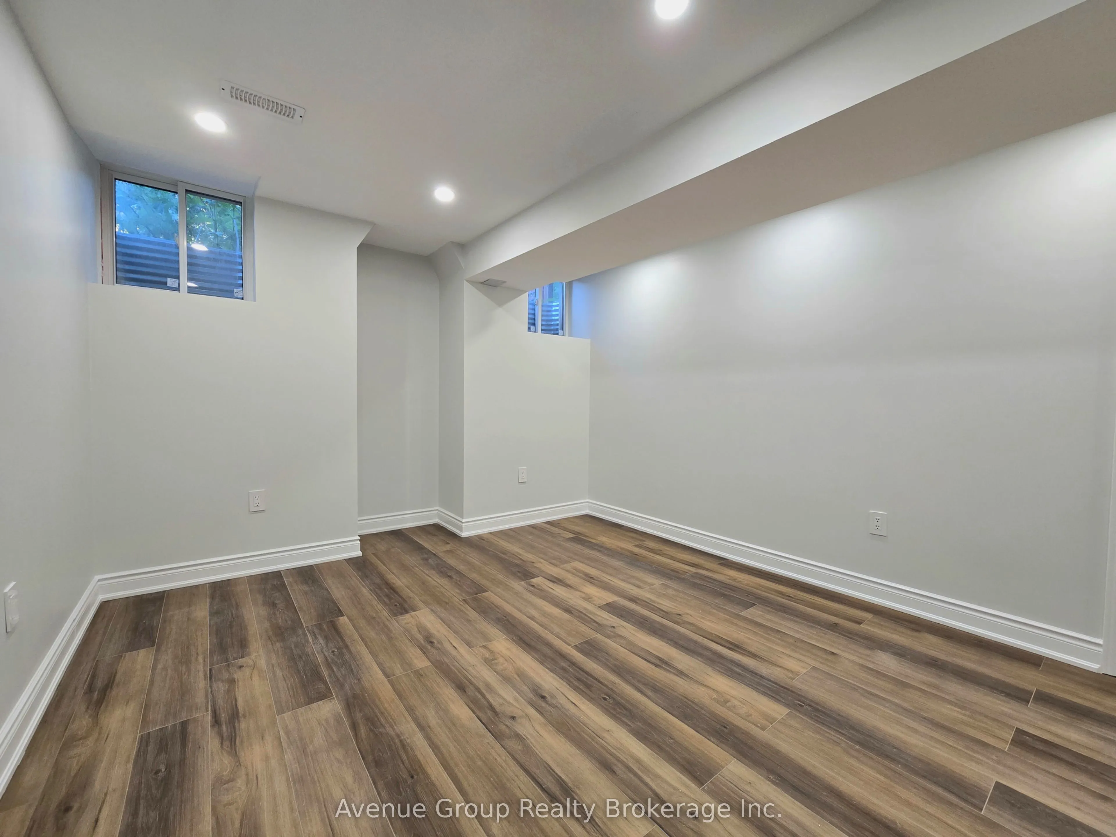 38 Vipond Road, #Lower