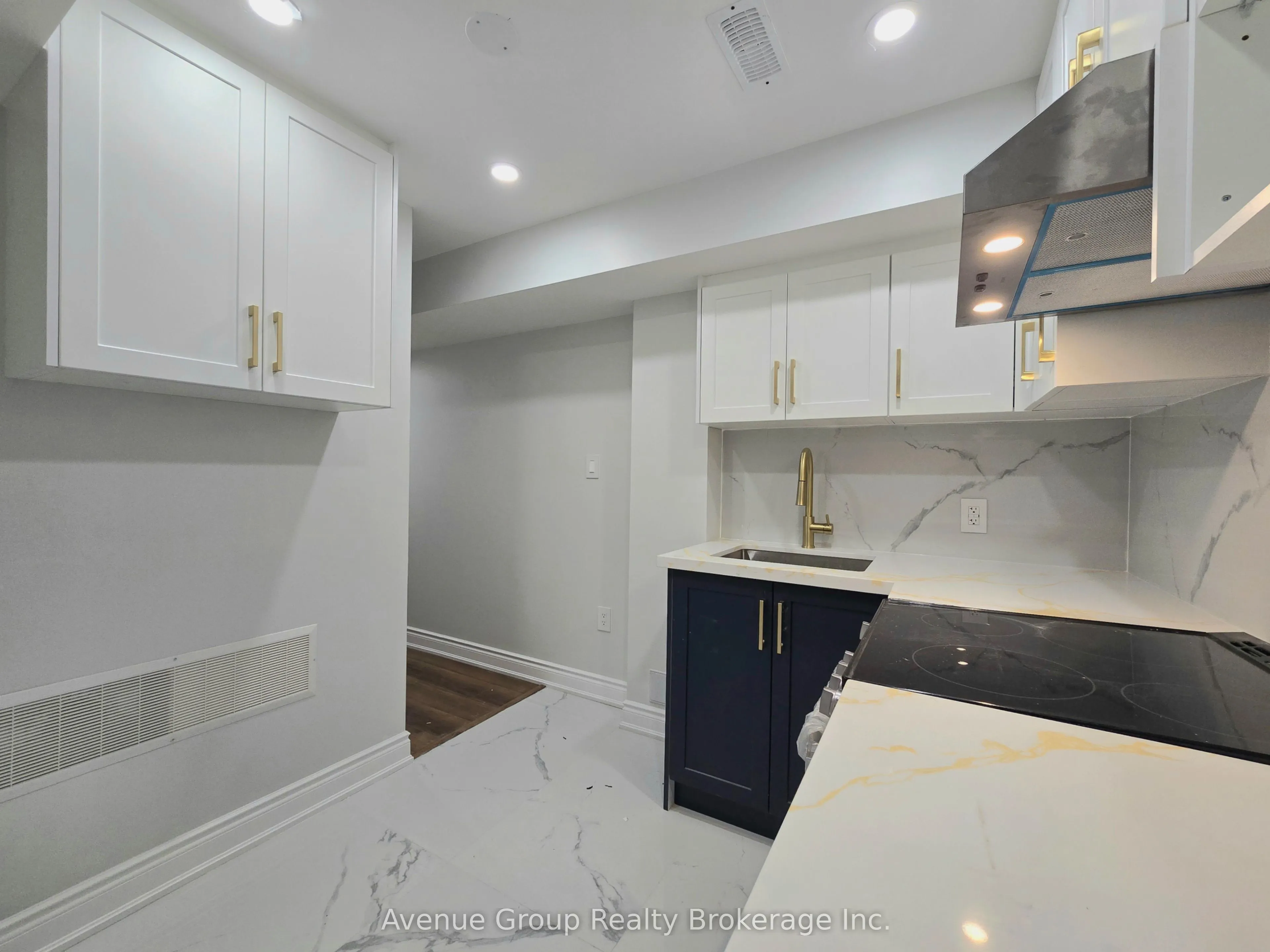 38 Vipond Road, #Lower