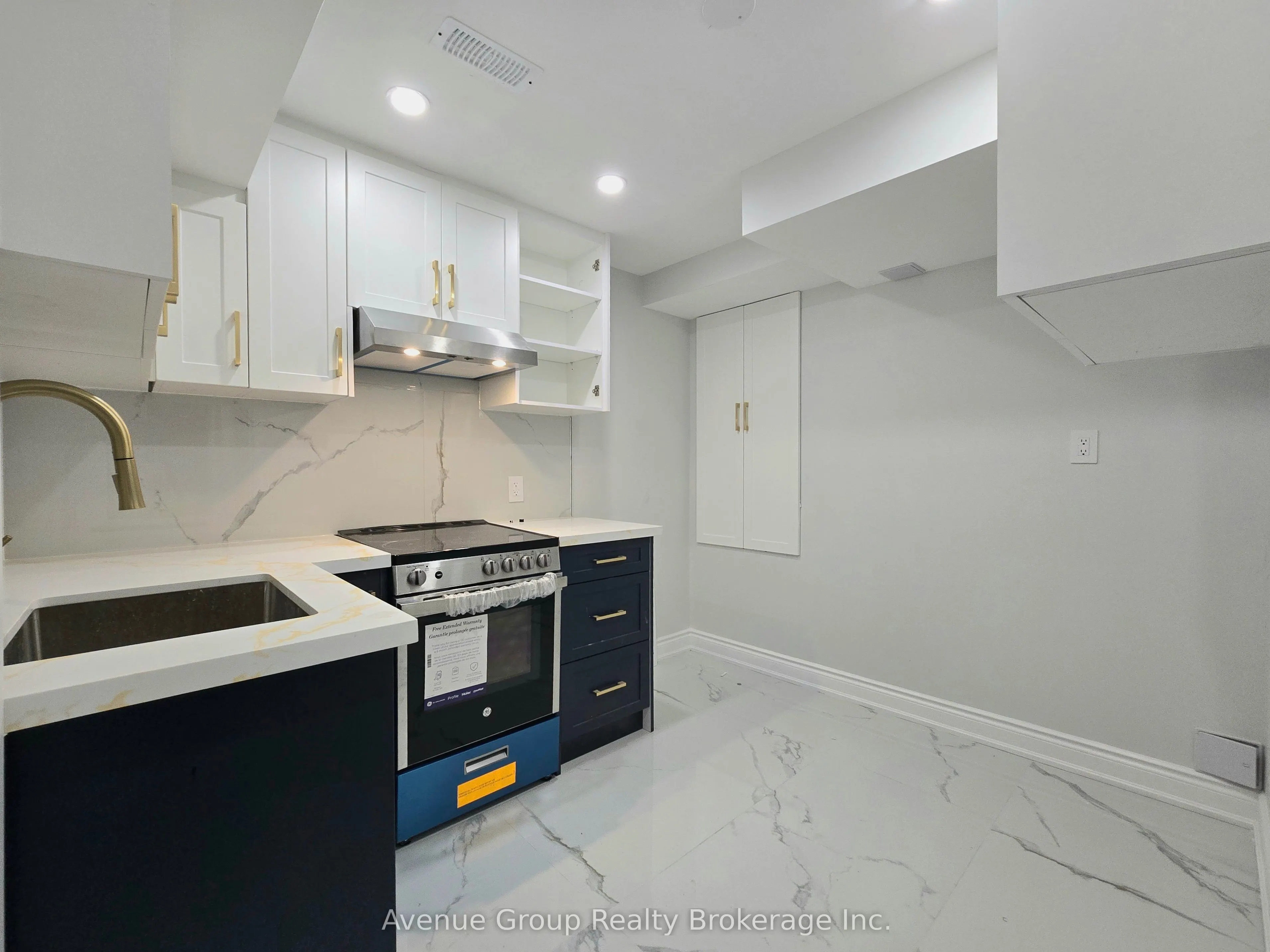38 Vipond Road, #Lower
