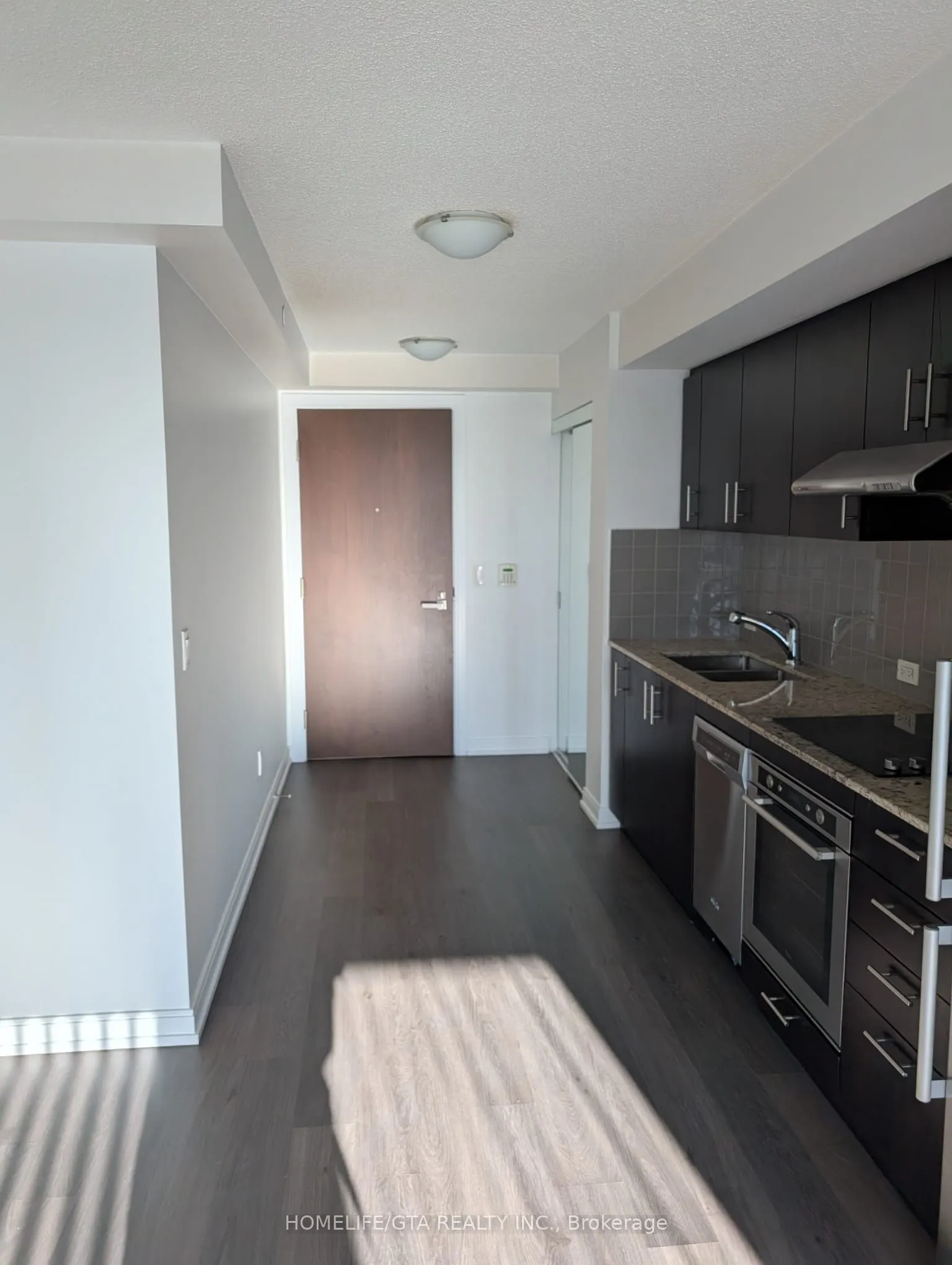 255 Village Green Square, #2107