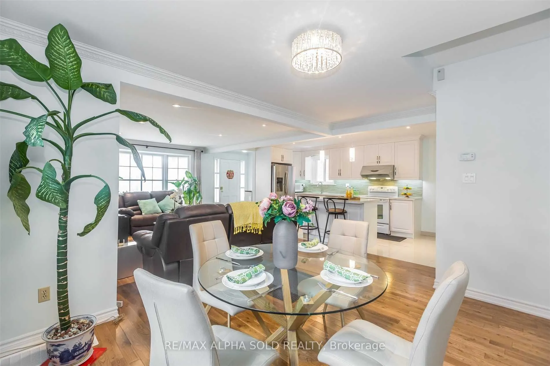 1232 Huntingwood Drive, #Upper