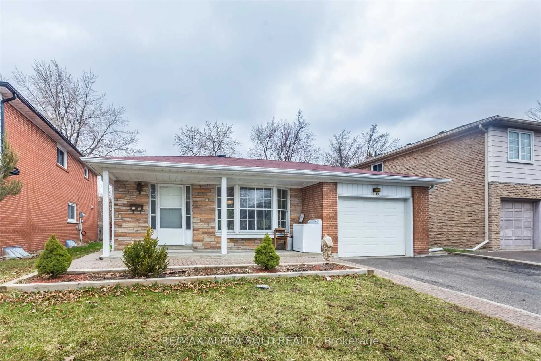 1232 Huntingwood Drive, #Upper