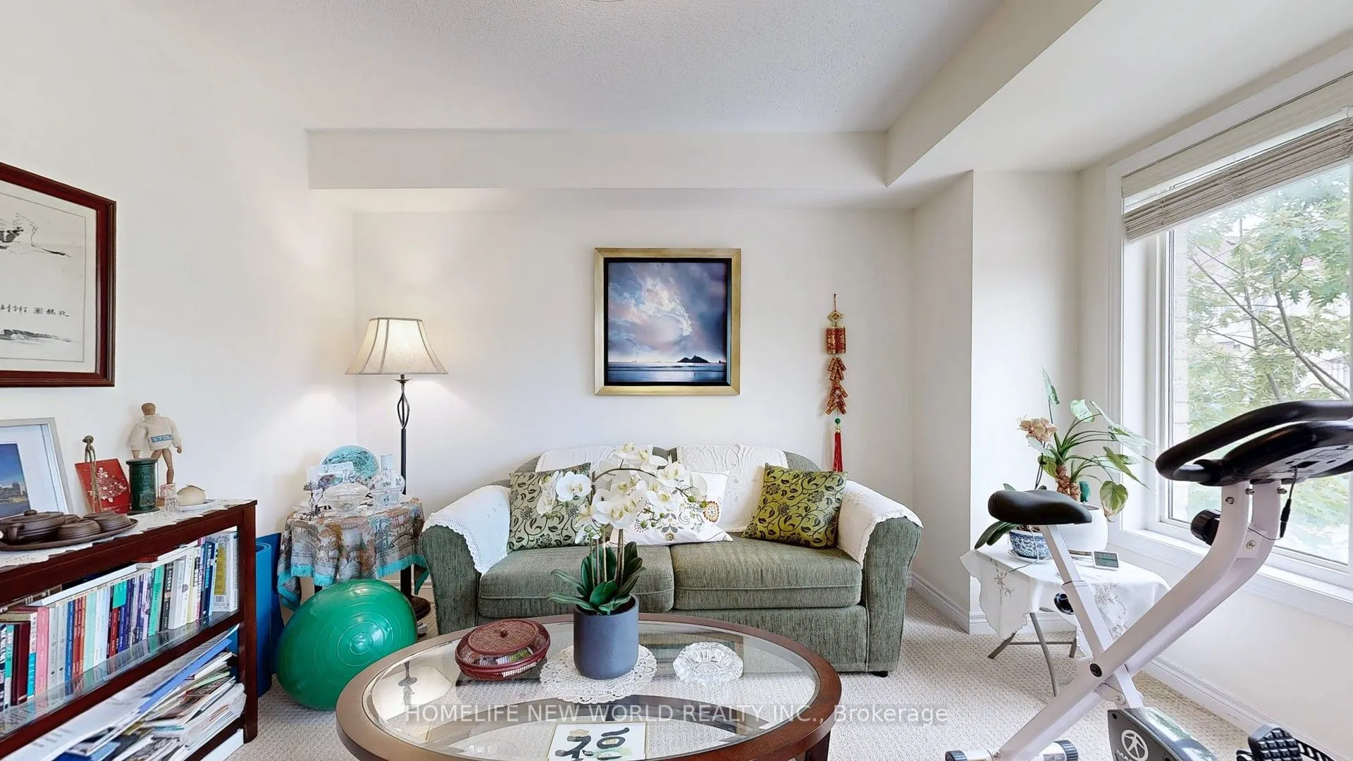 49 Kawneer Terrace