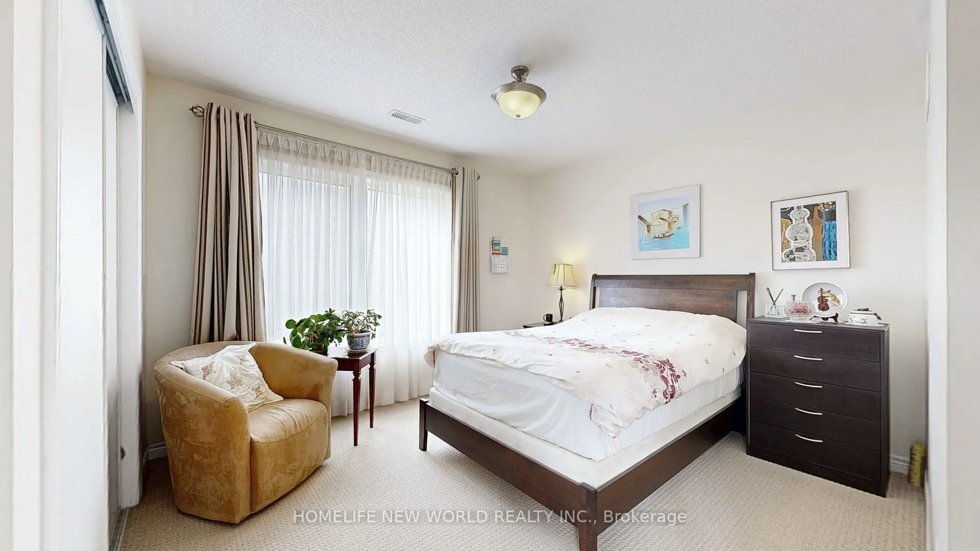 49 Kawneer Terrace