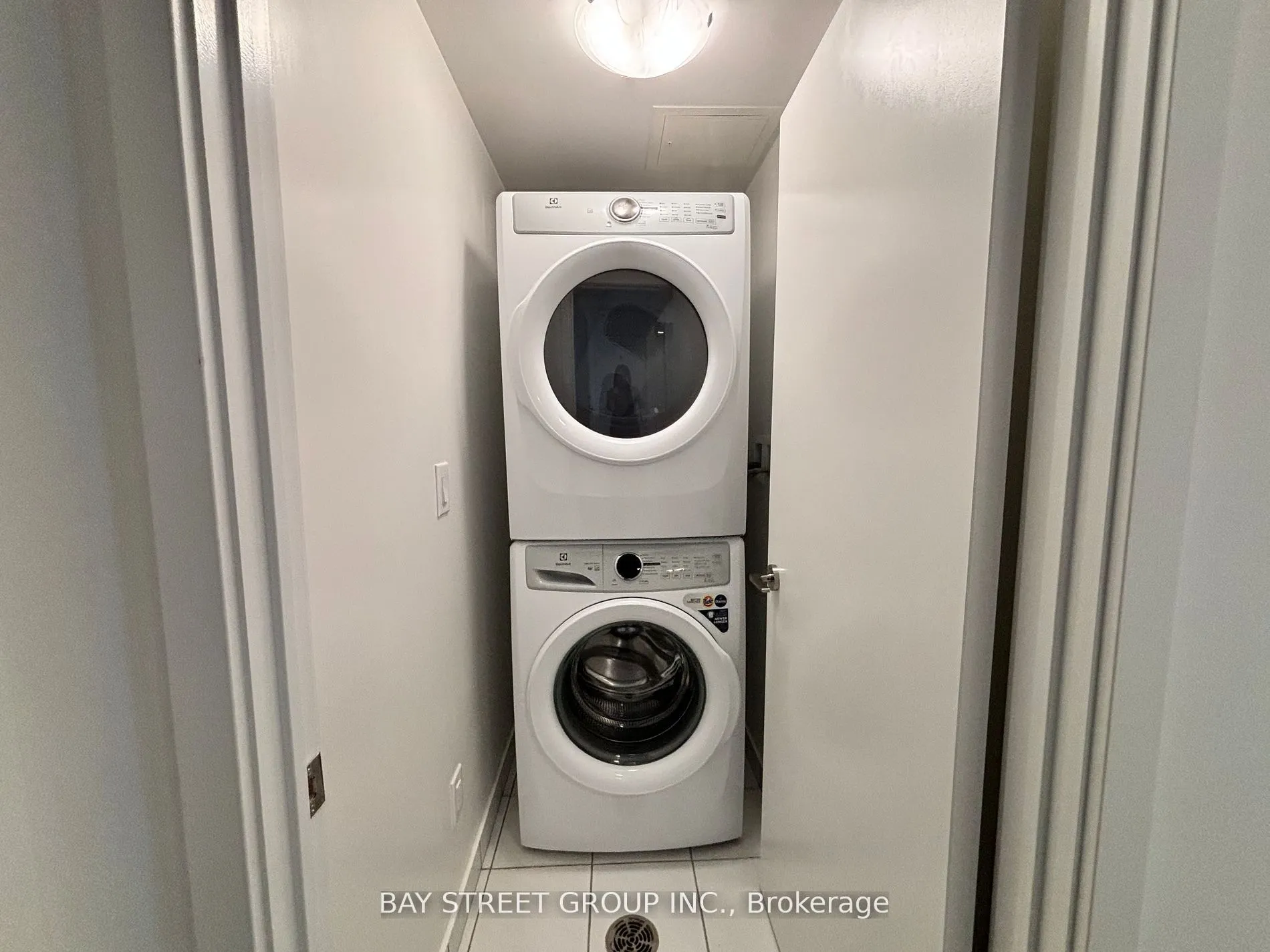 2033 Kennedy Road, #716
