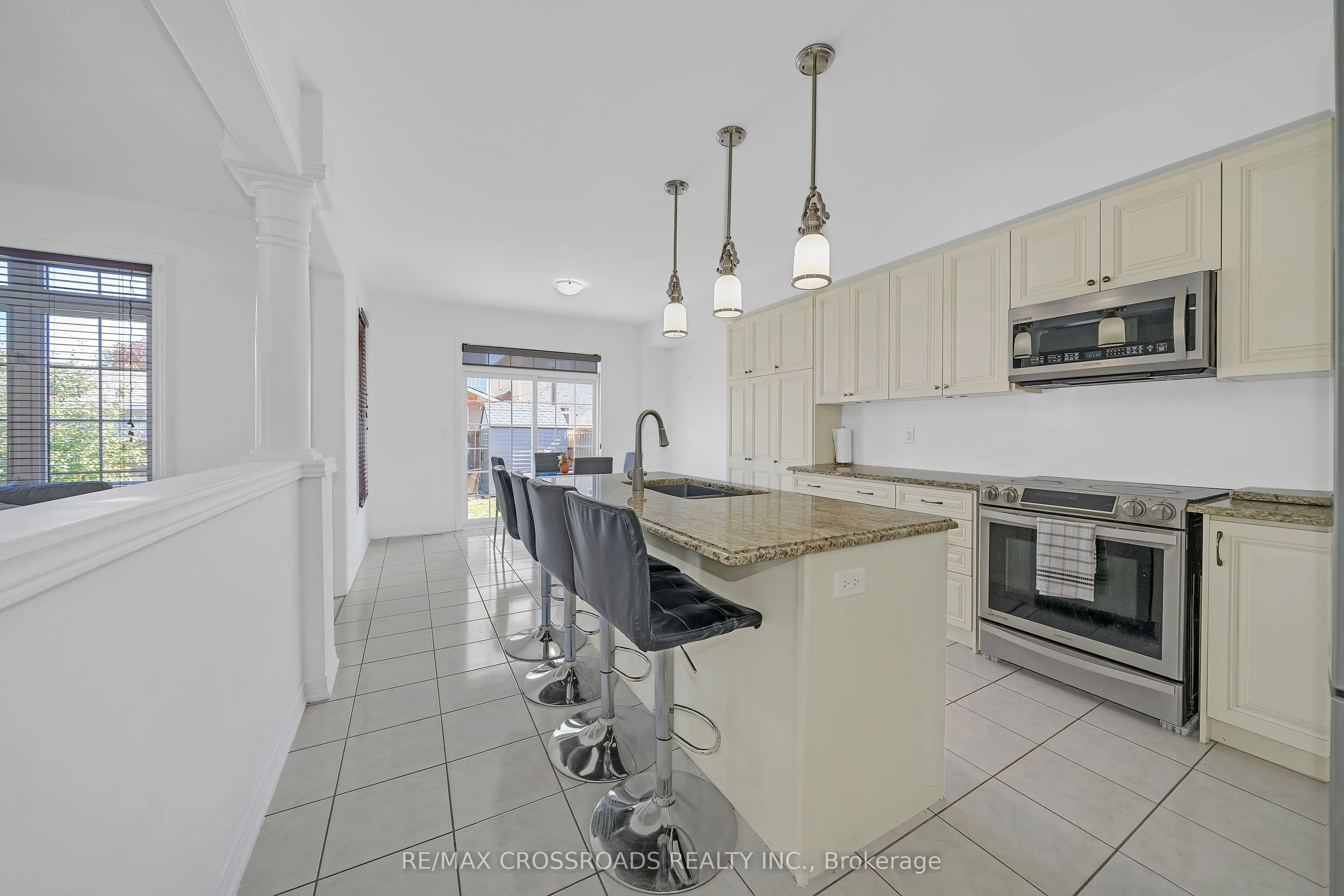 156 Mcdonald Crescent