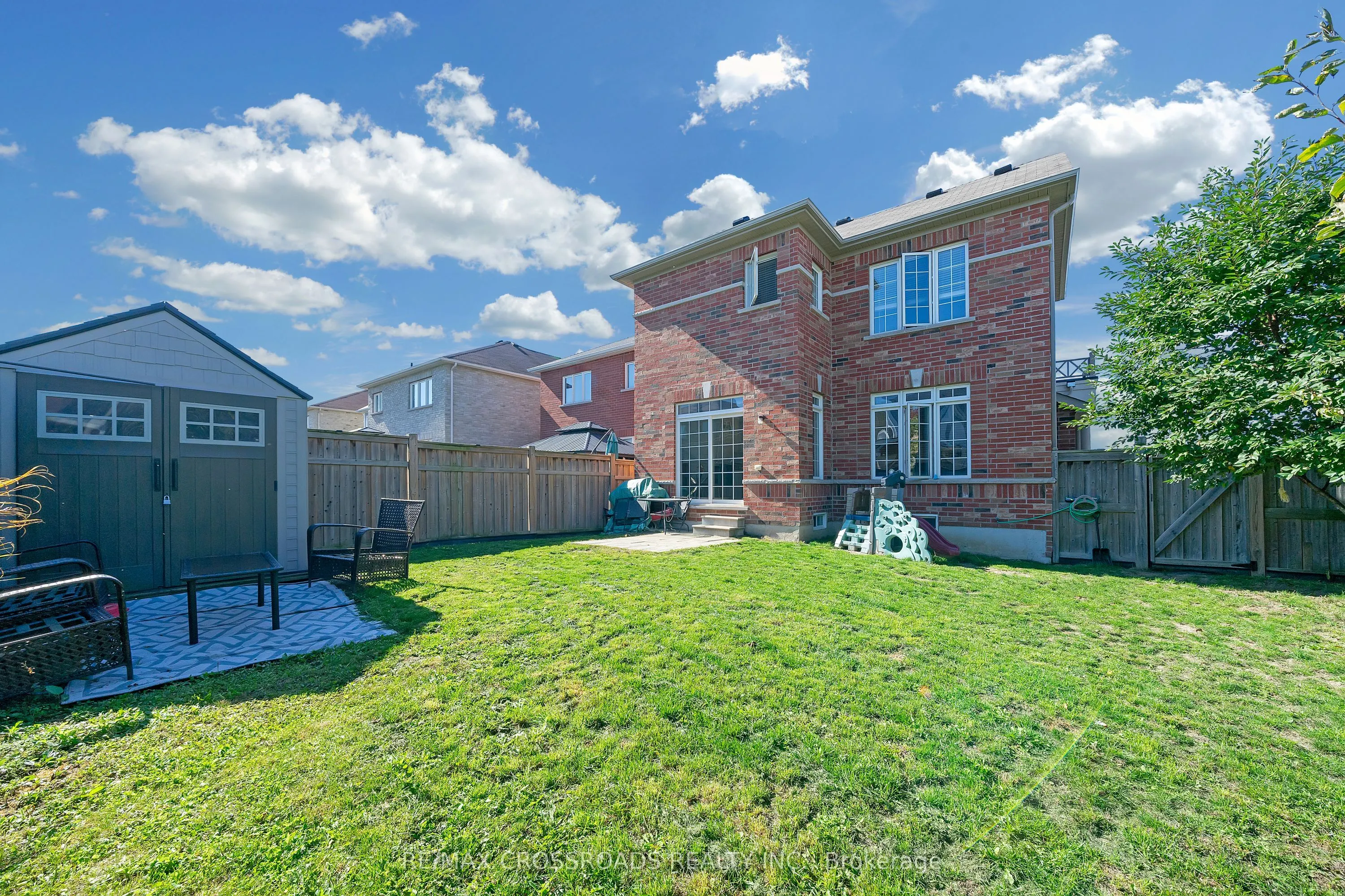 156 Mcdonald Crescent
