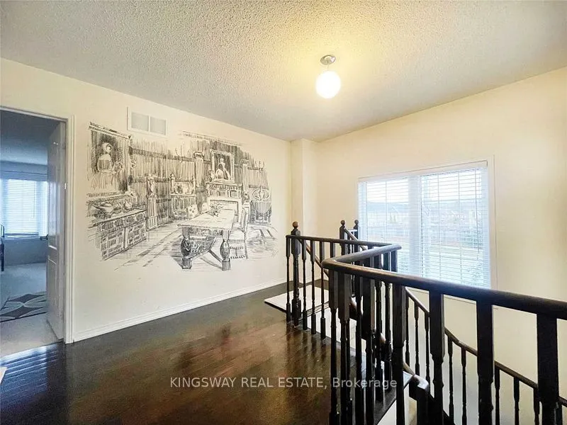 19 Edison Way