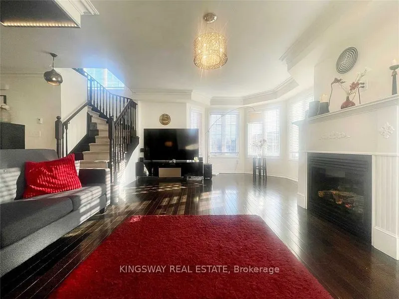 19 Edison Way
