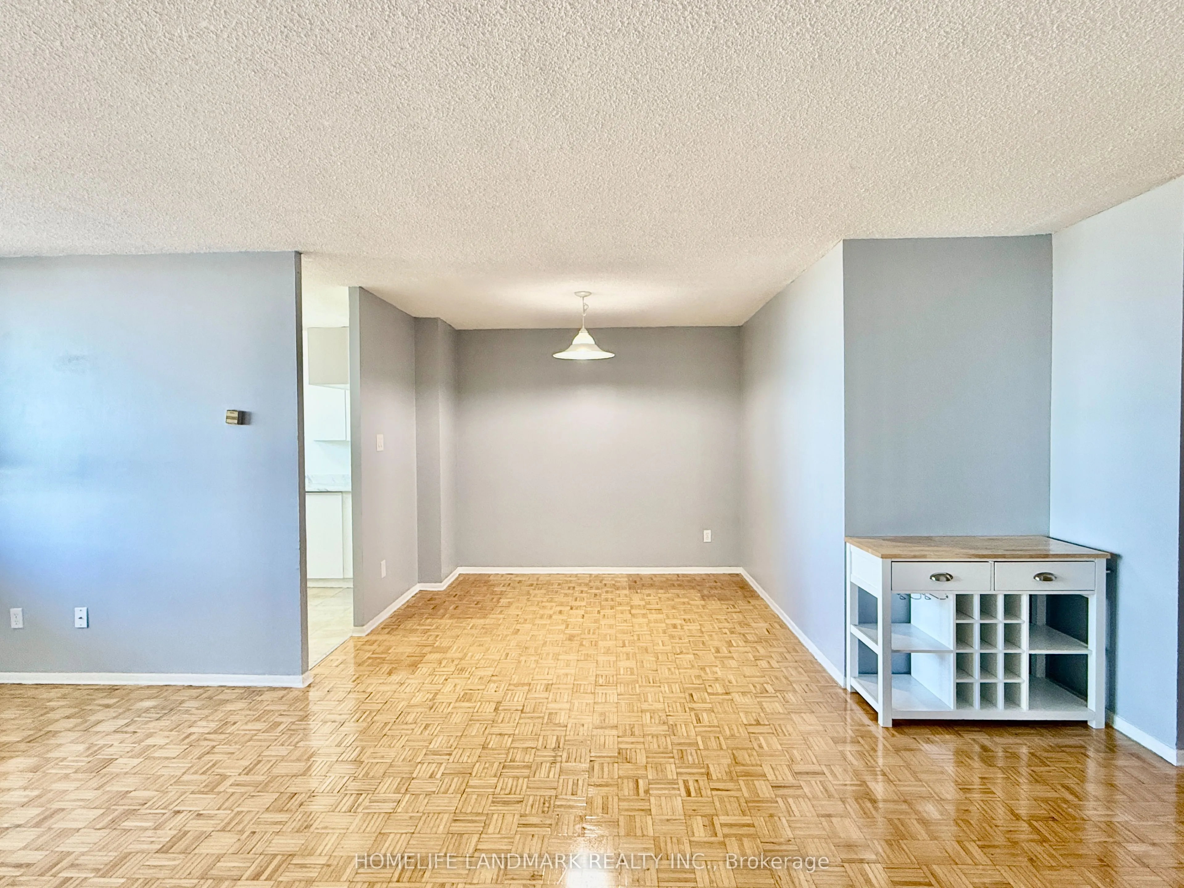 100 Wingarden Court, #1701