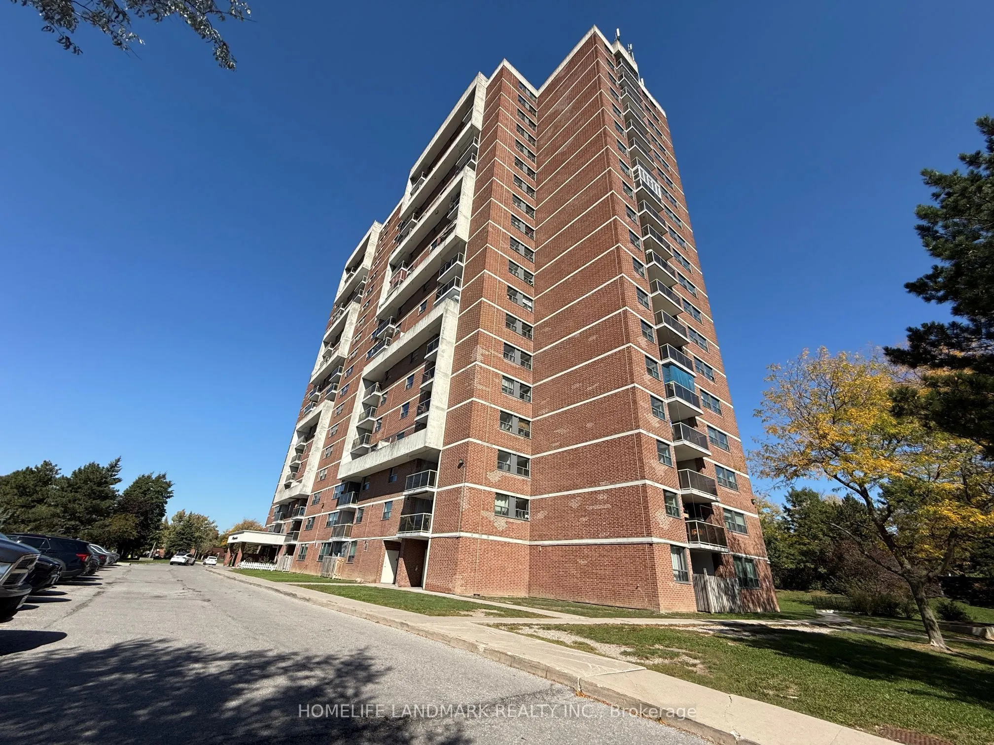 100 Wingarden Court, #1701