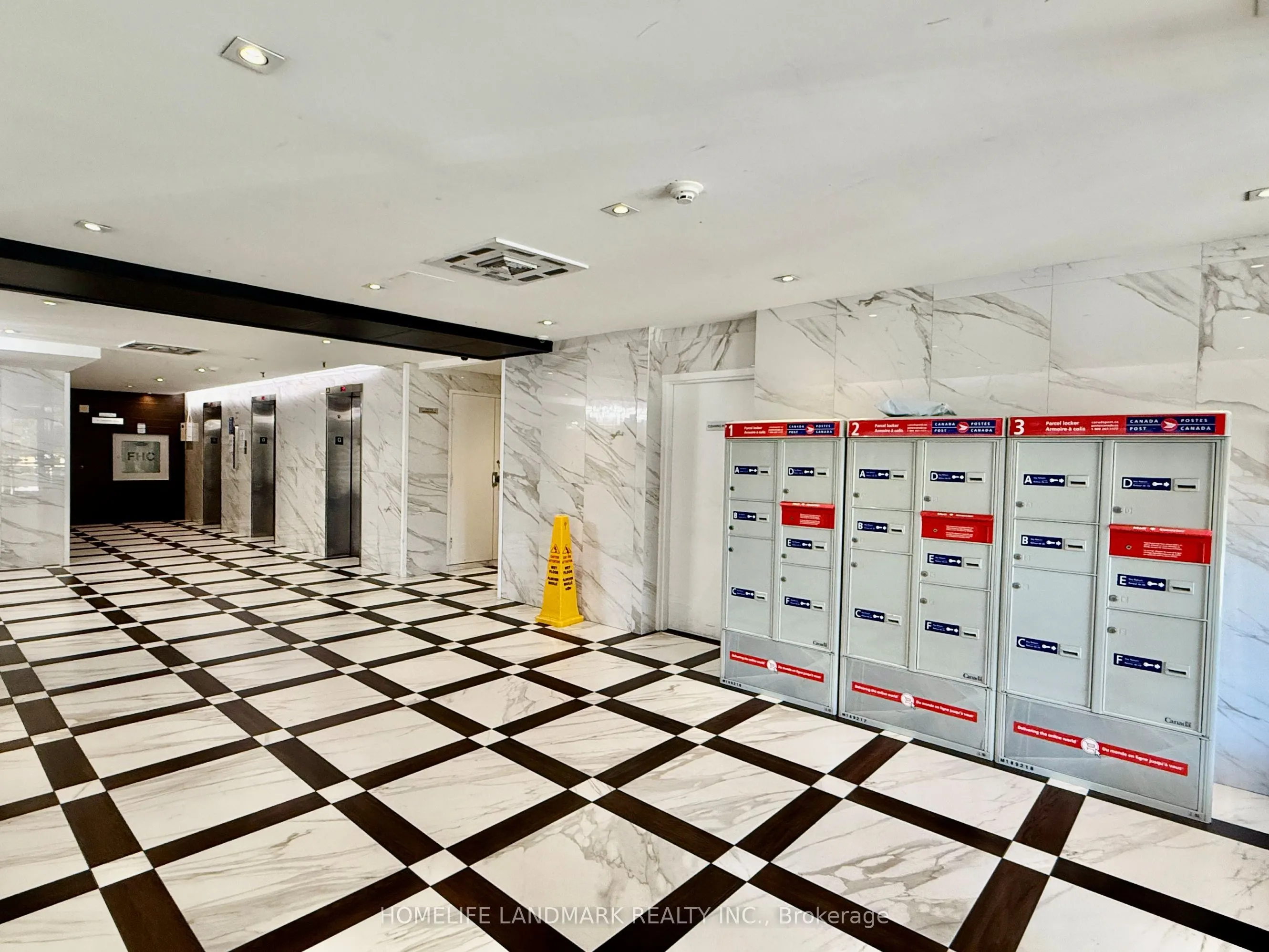 100 Wingarden Court, #1701