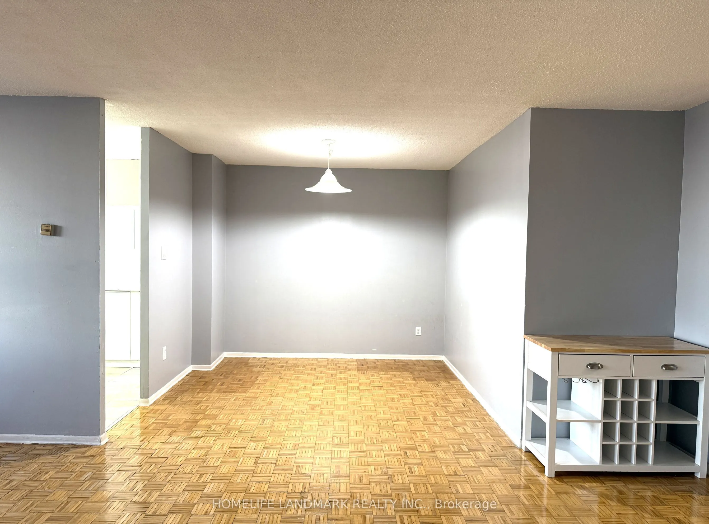 100 Wingarden Court, #1701