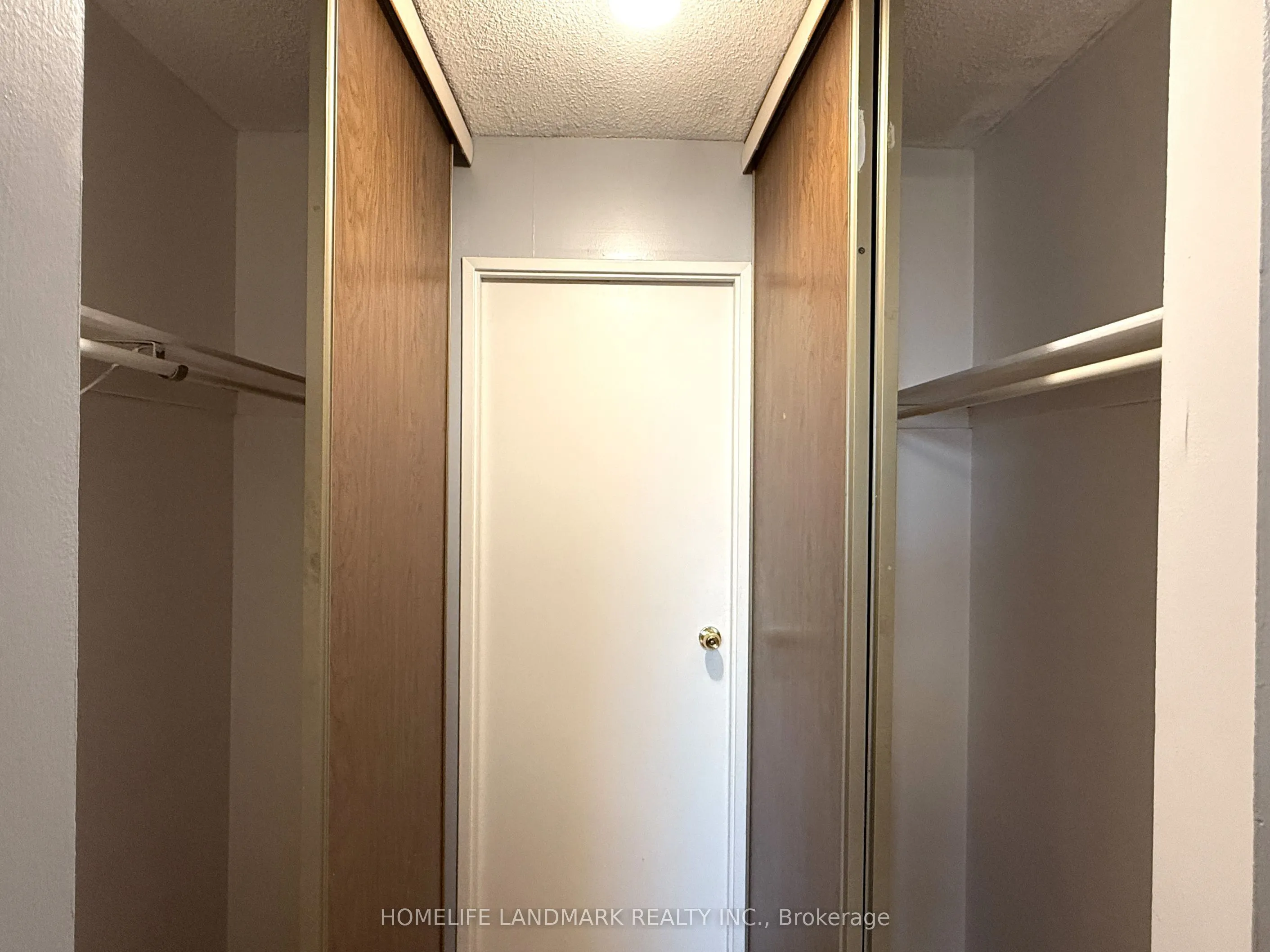 100 Wingarden Court, #1701