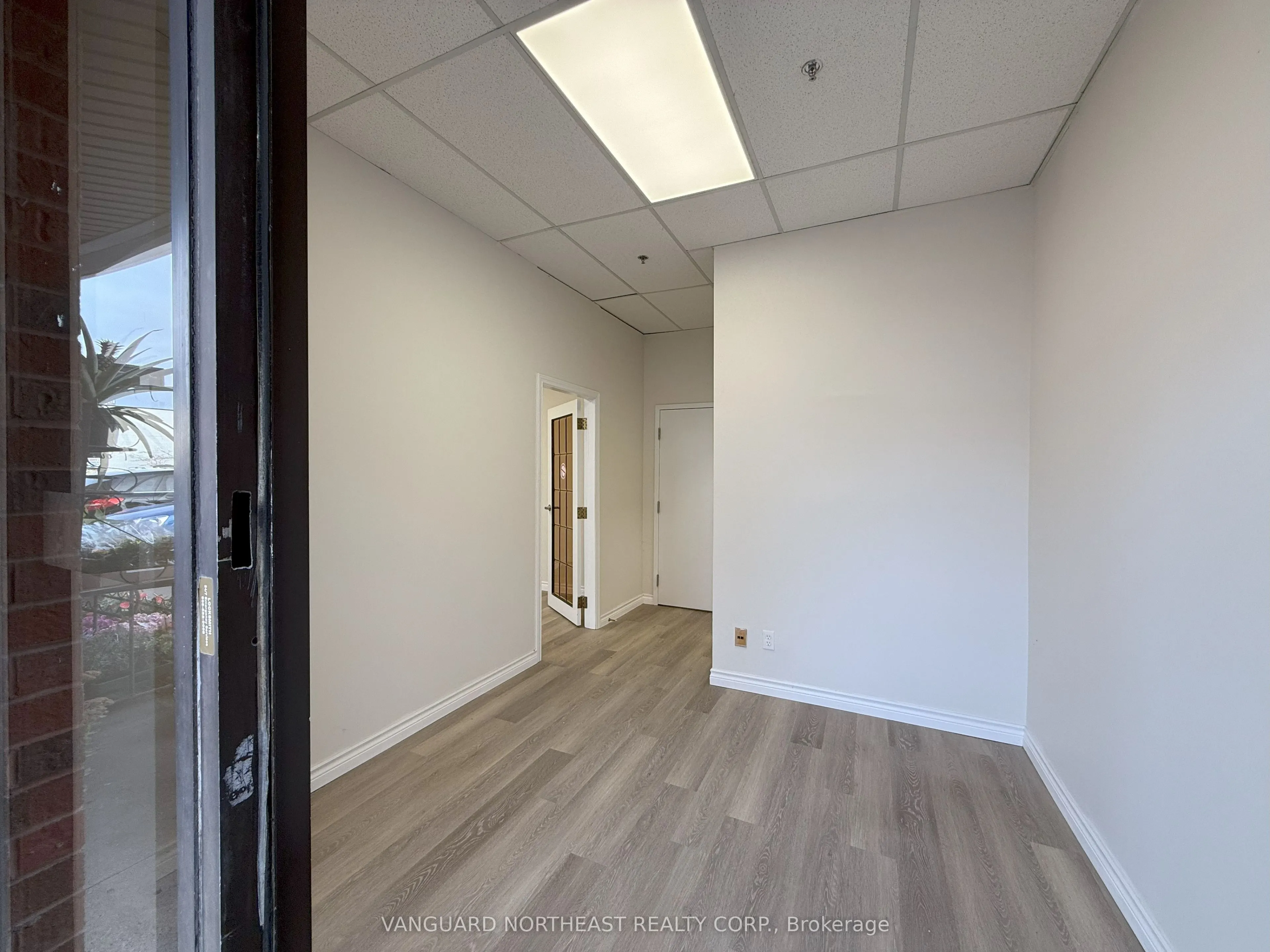 5210 Finch Avenue E, #4