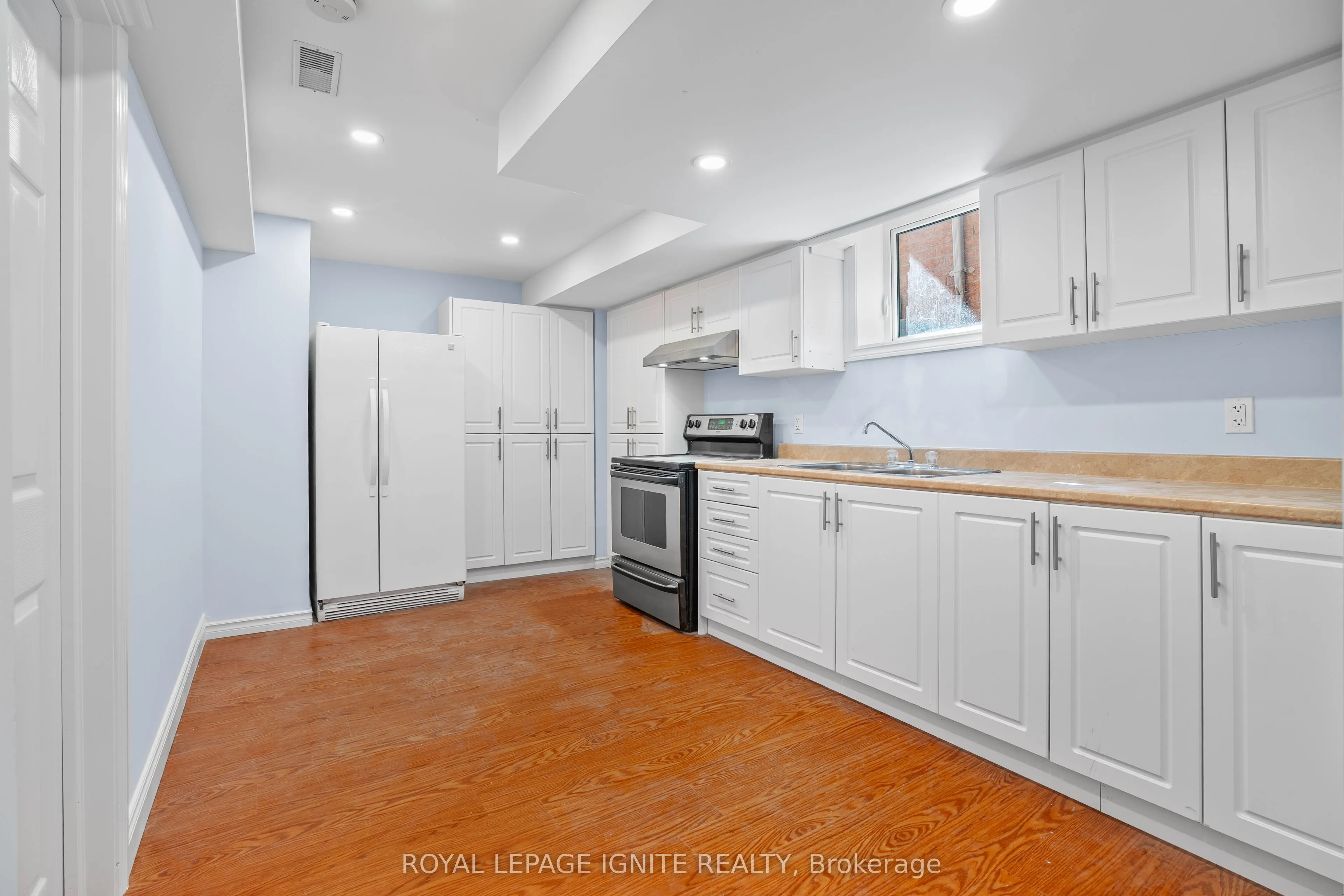 14 Marriner Crescent, #Bsmt