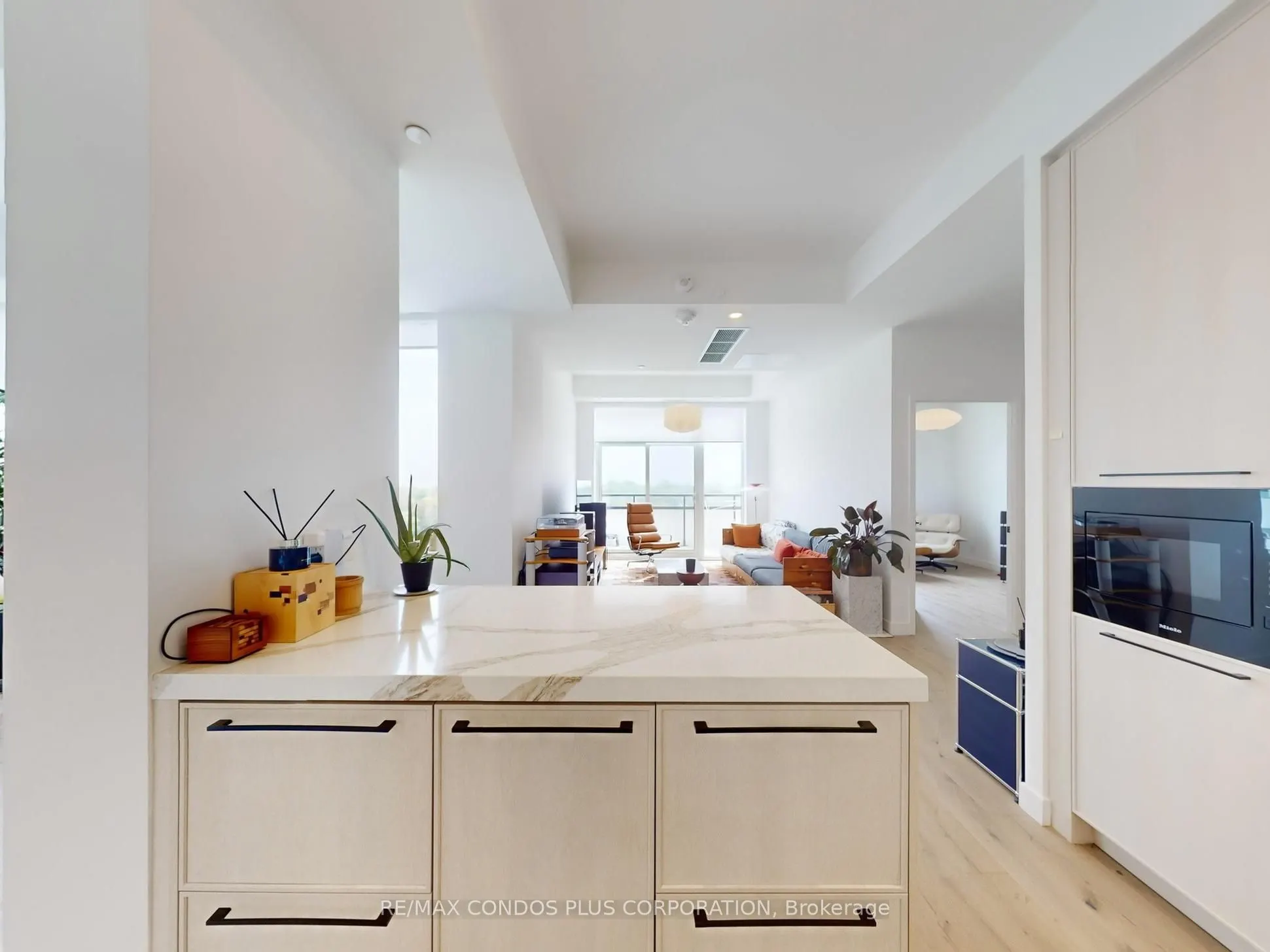 1050 Eastern Avenue, #705
