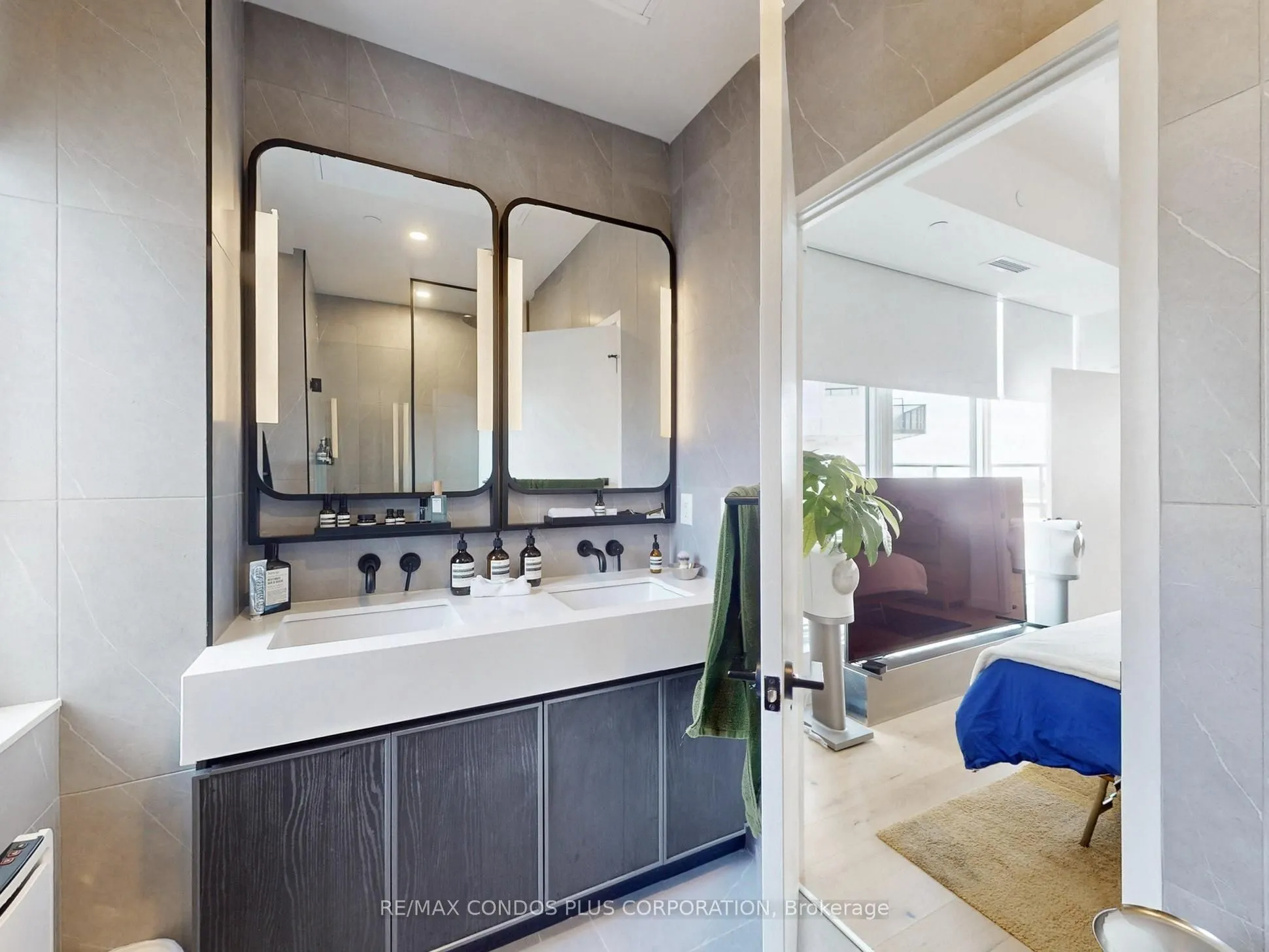 1050 Eastern Avenue, #705