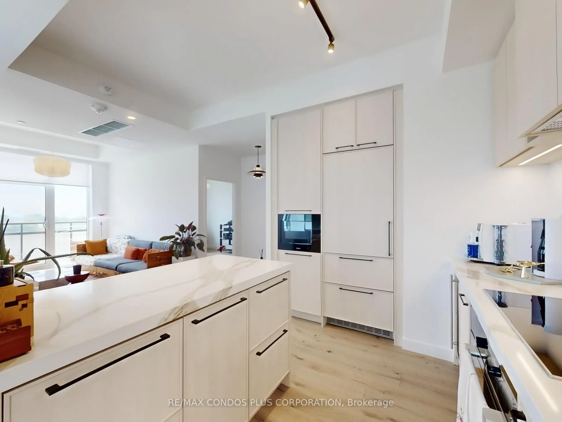 1050 Eastern Avenue, #705