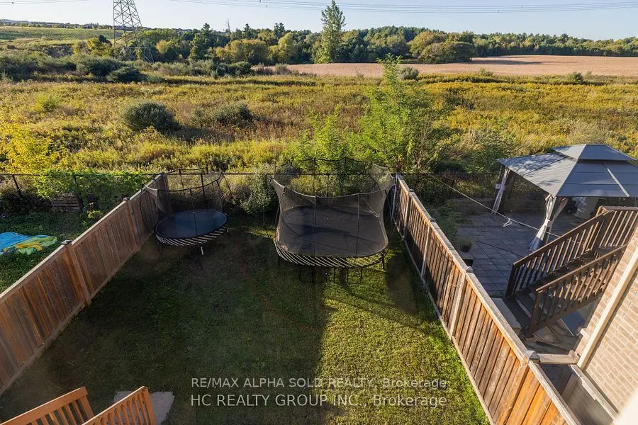 35 Stockell Crescent, #bsmt
