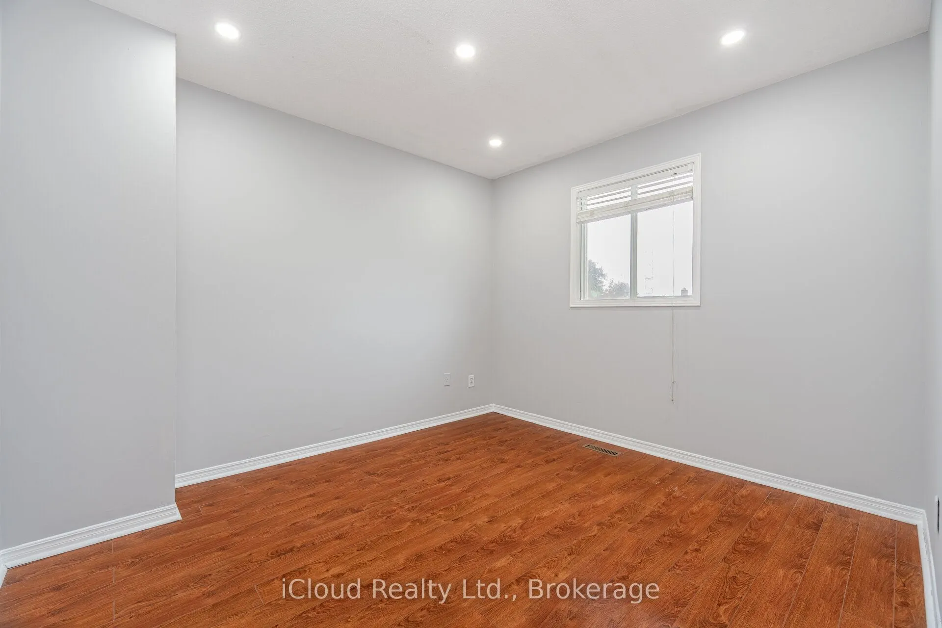 2015 Shay Drive, #Upper LVL