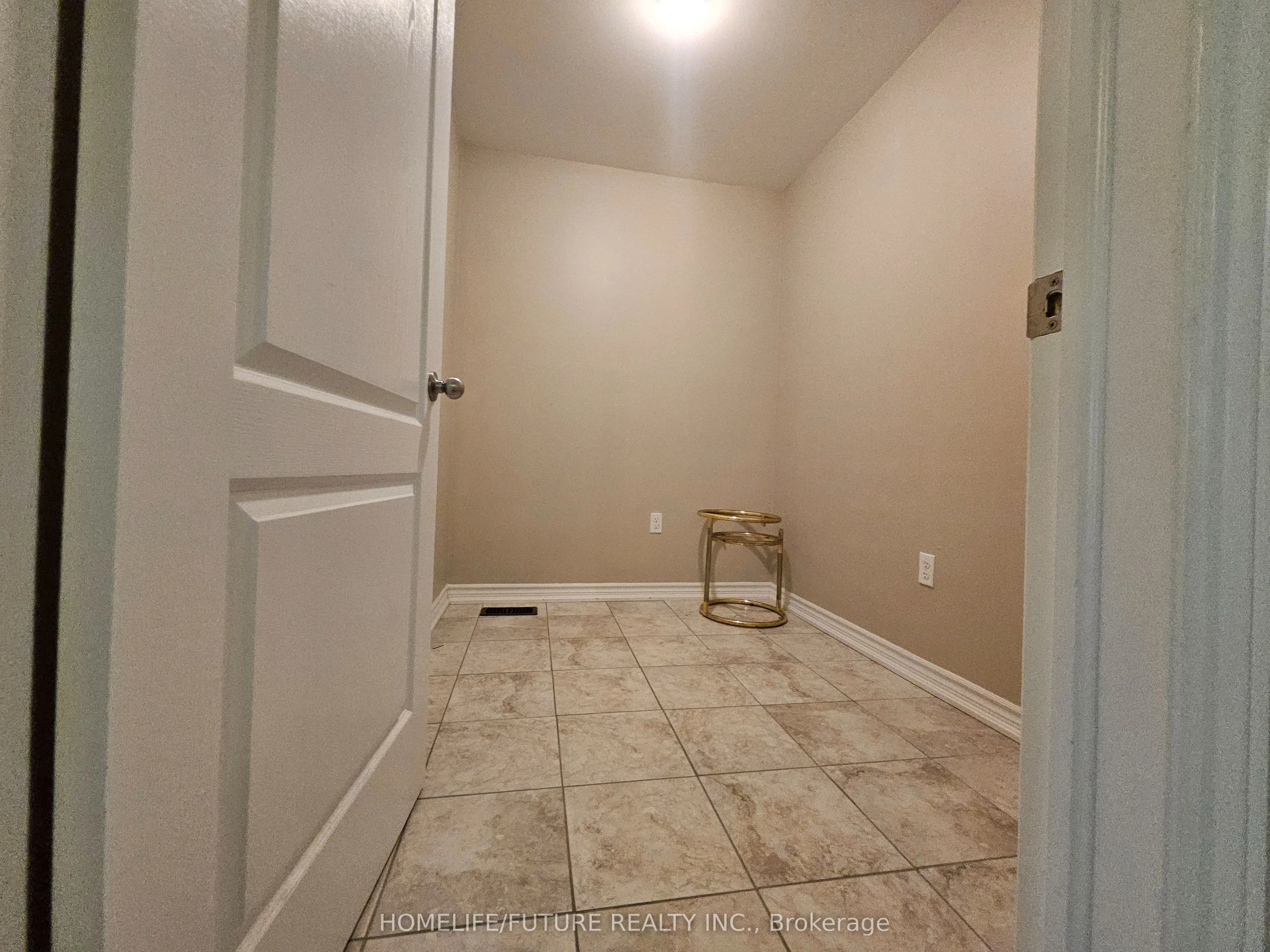23 William Ingles Drive, #Main