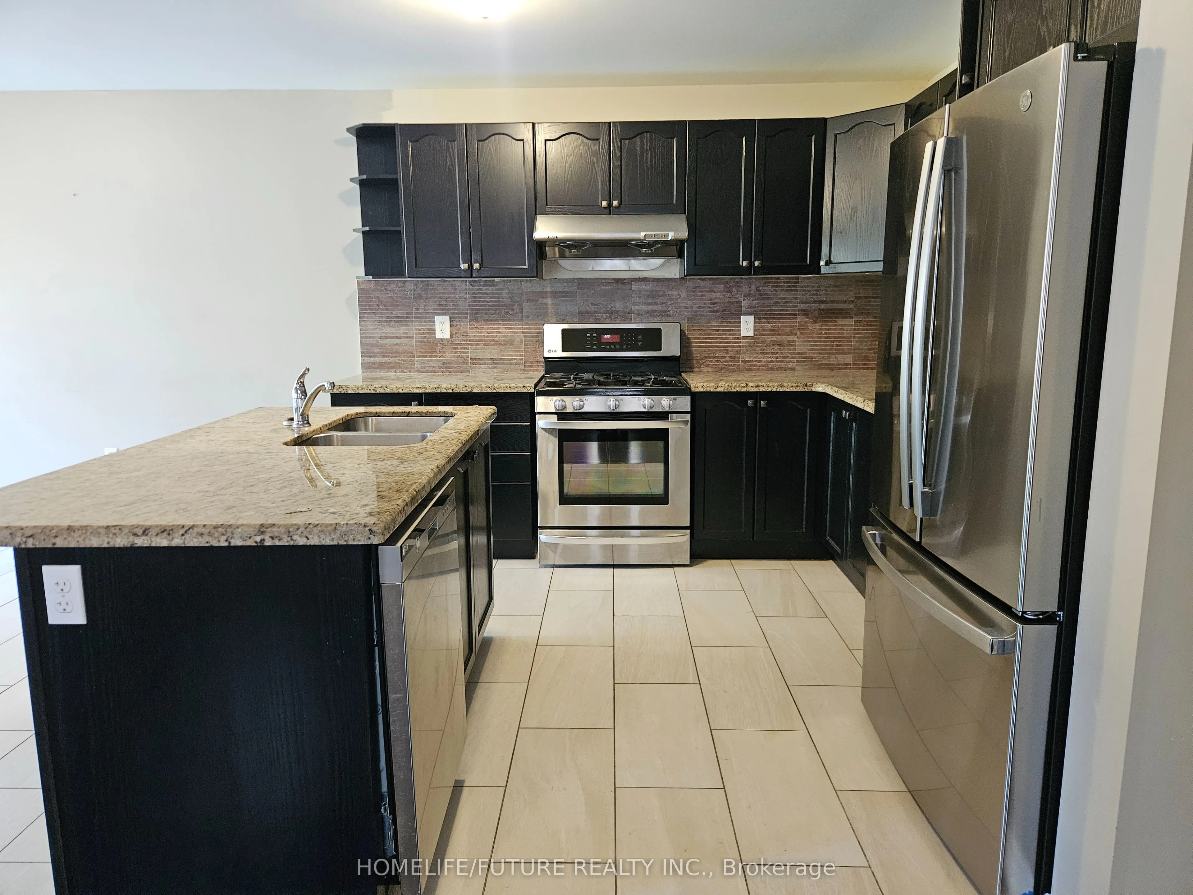 23 William Ingles Drive, #Main
