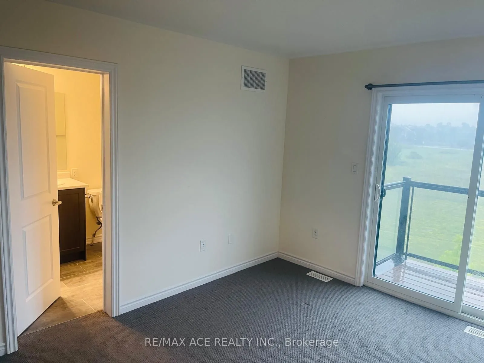 39 Lake Trail Way
