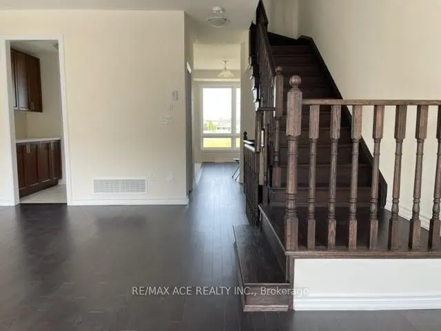 39 Lake Trail Way