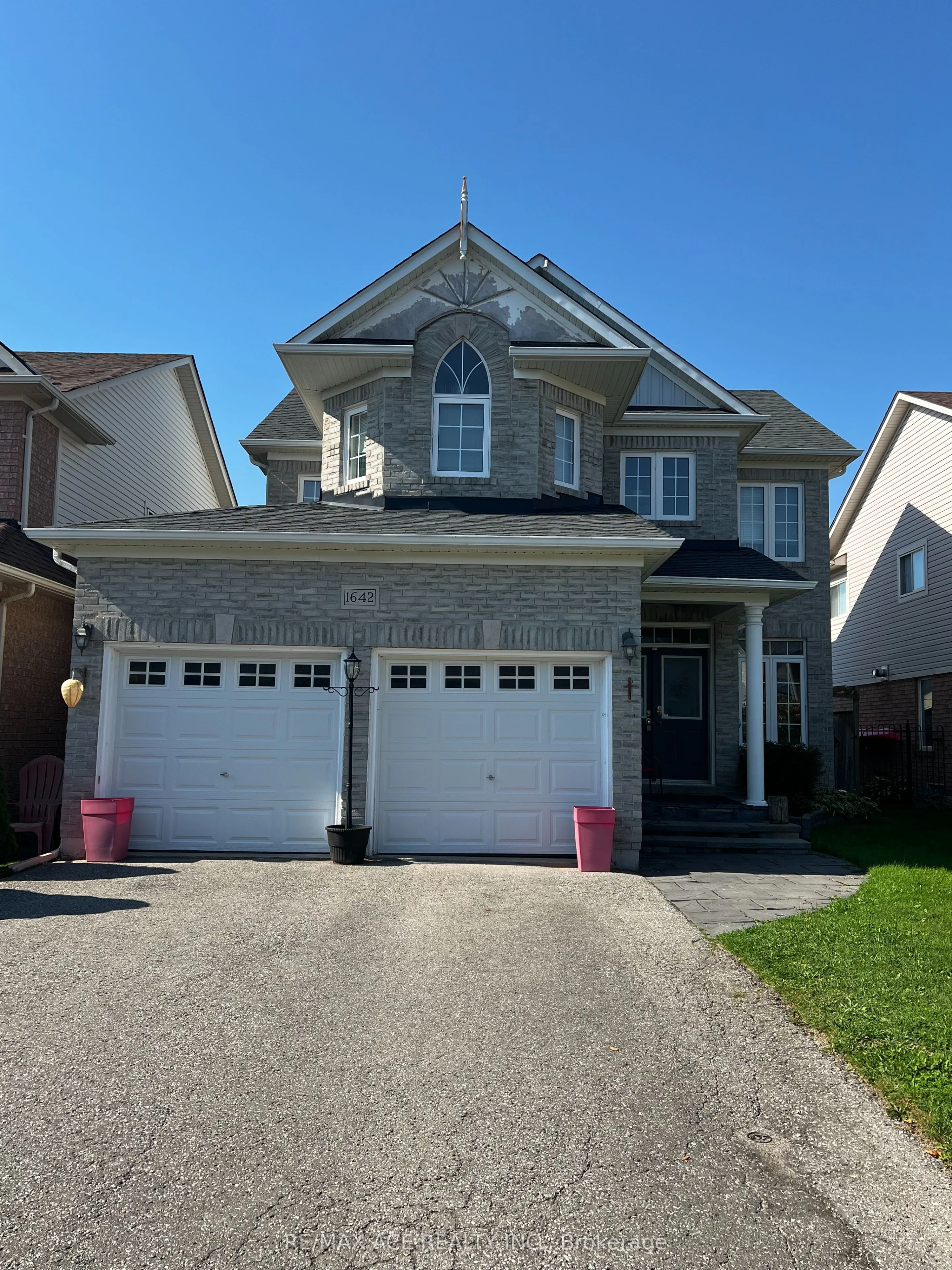 1642 Sherbrook Drive
