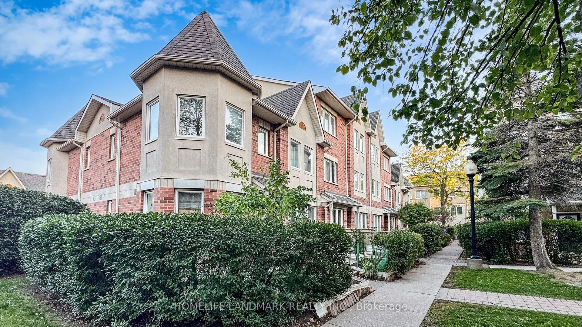 28 Rosebank Drive, #706