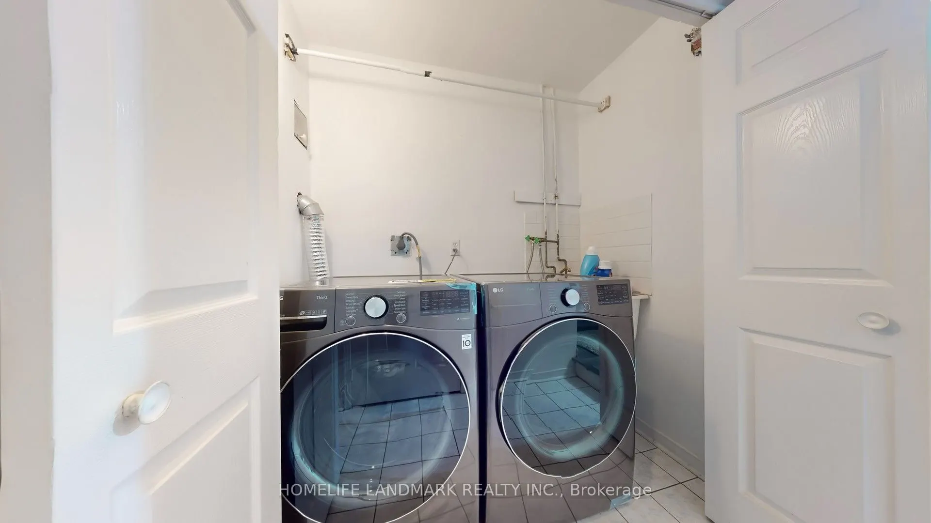 28 Rosebank Drive, #706