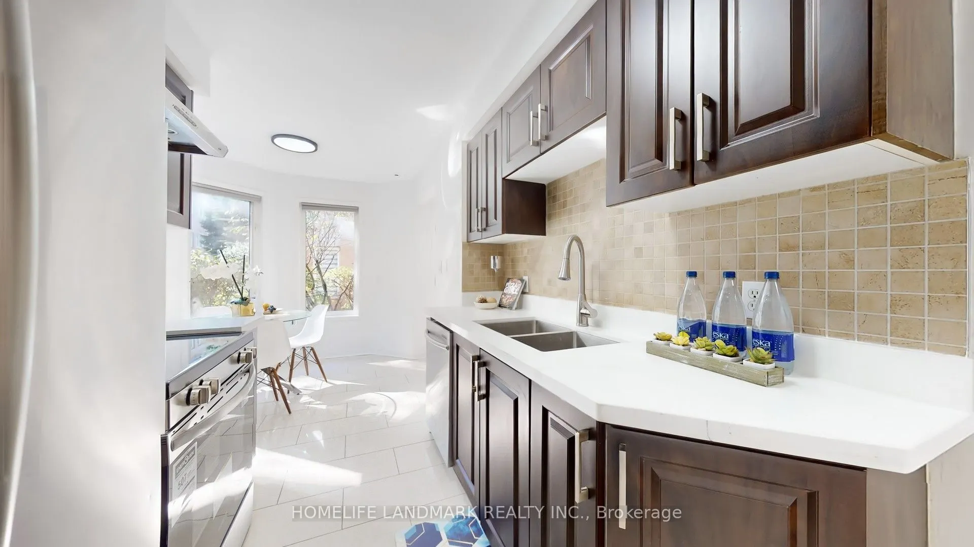 28 Rosebank Drive, #706