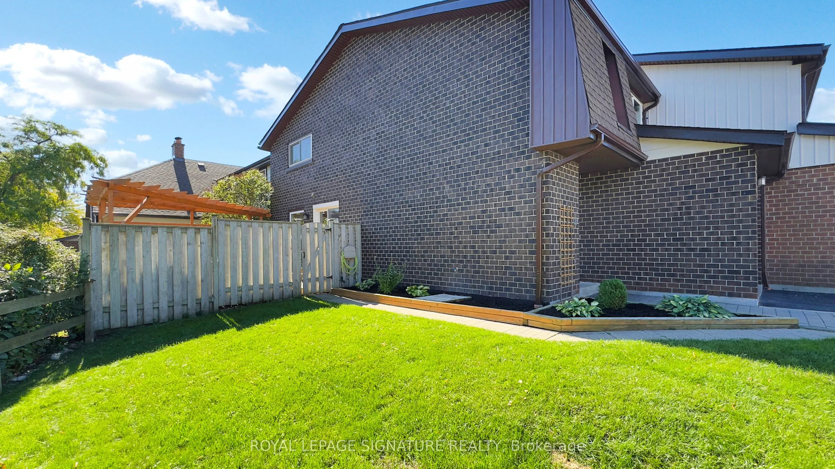 21 Jenkins Lane, #22